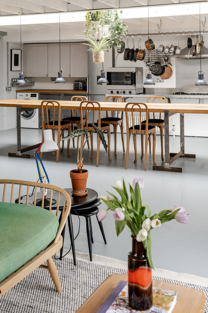 cuisine ouverte maison rénovée style loft