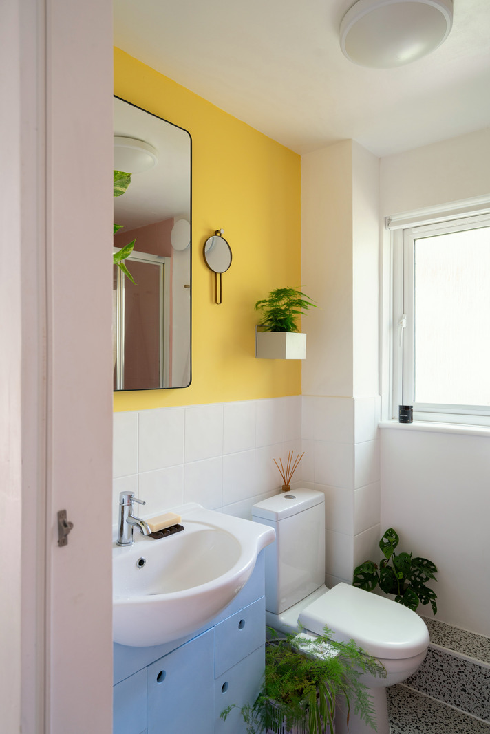 salle de bain deux-pièces 35m2 décoration colorée