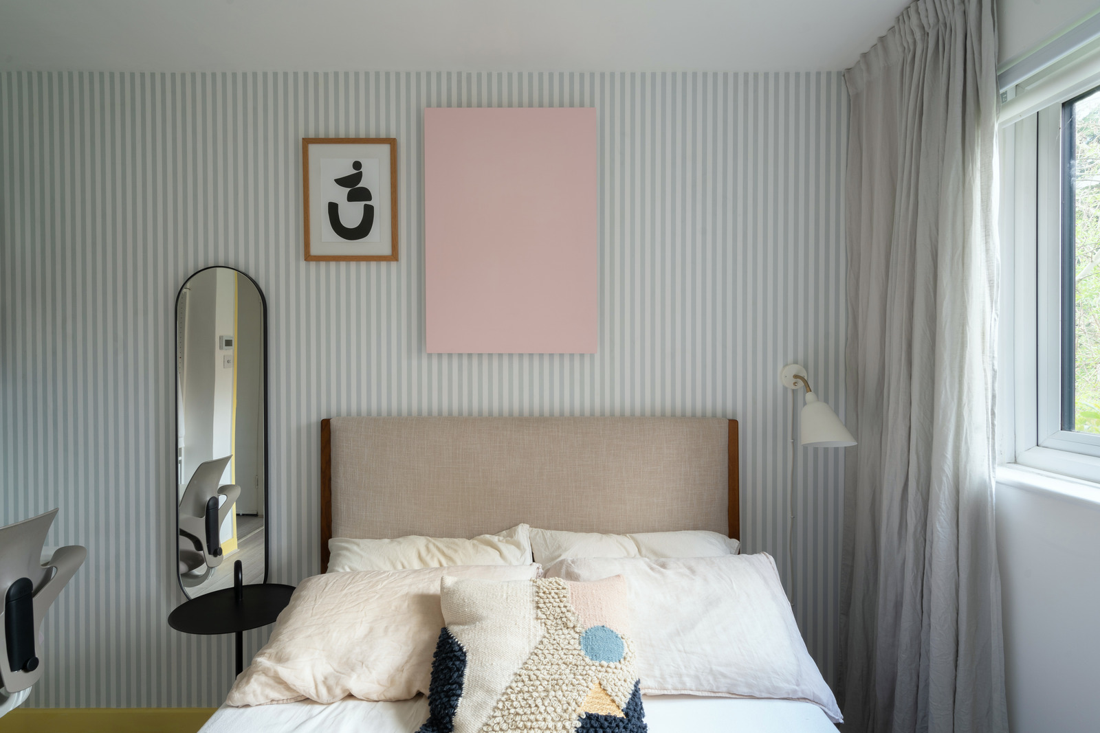 chambre deux-pièces 35m2 décoration colorée