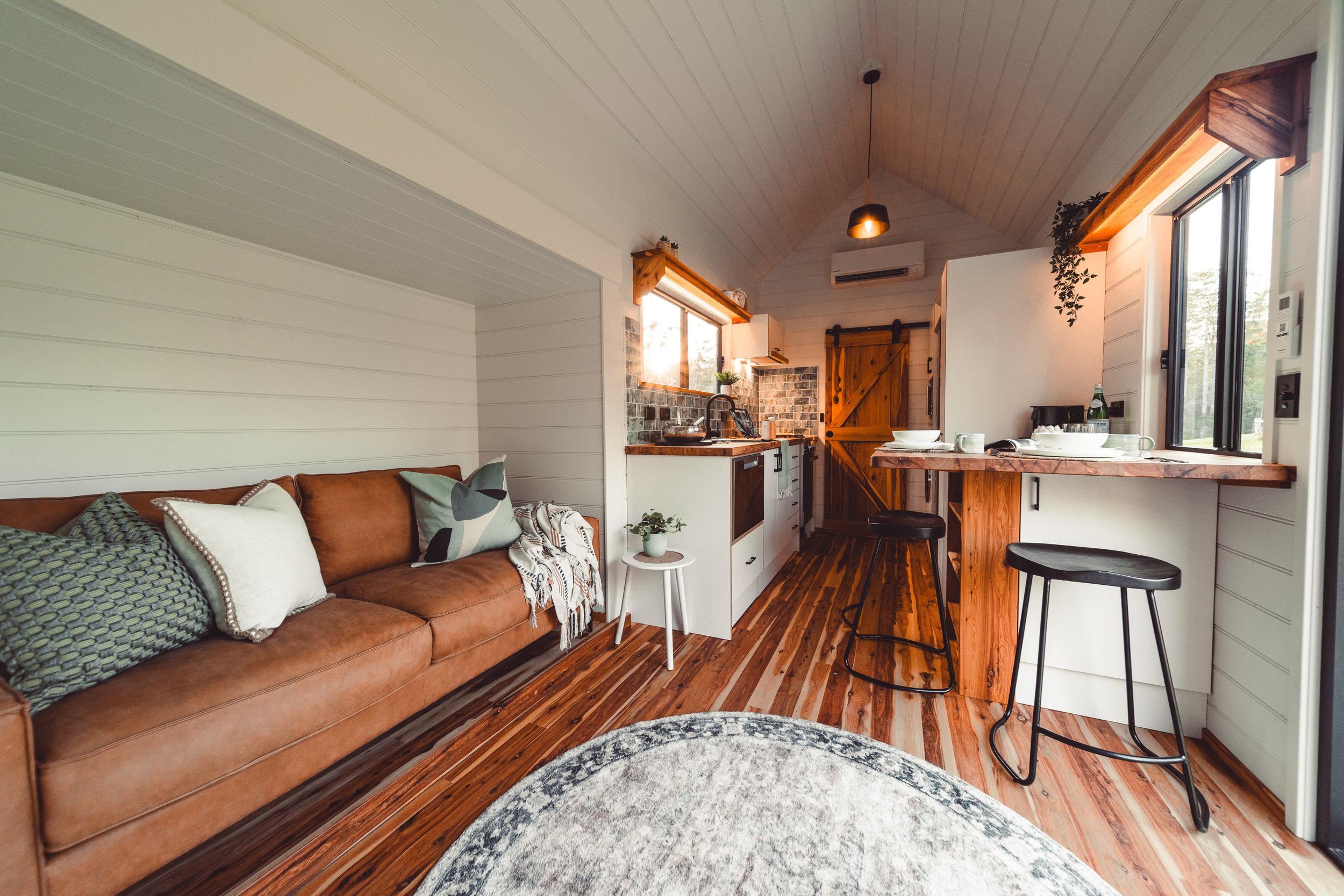 salon et cuisine tiny house 24m2 Settler Häuslein salon et cuisine tiny house 24m2 Settler Häuslein