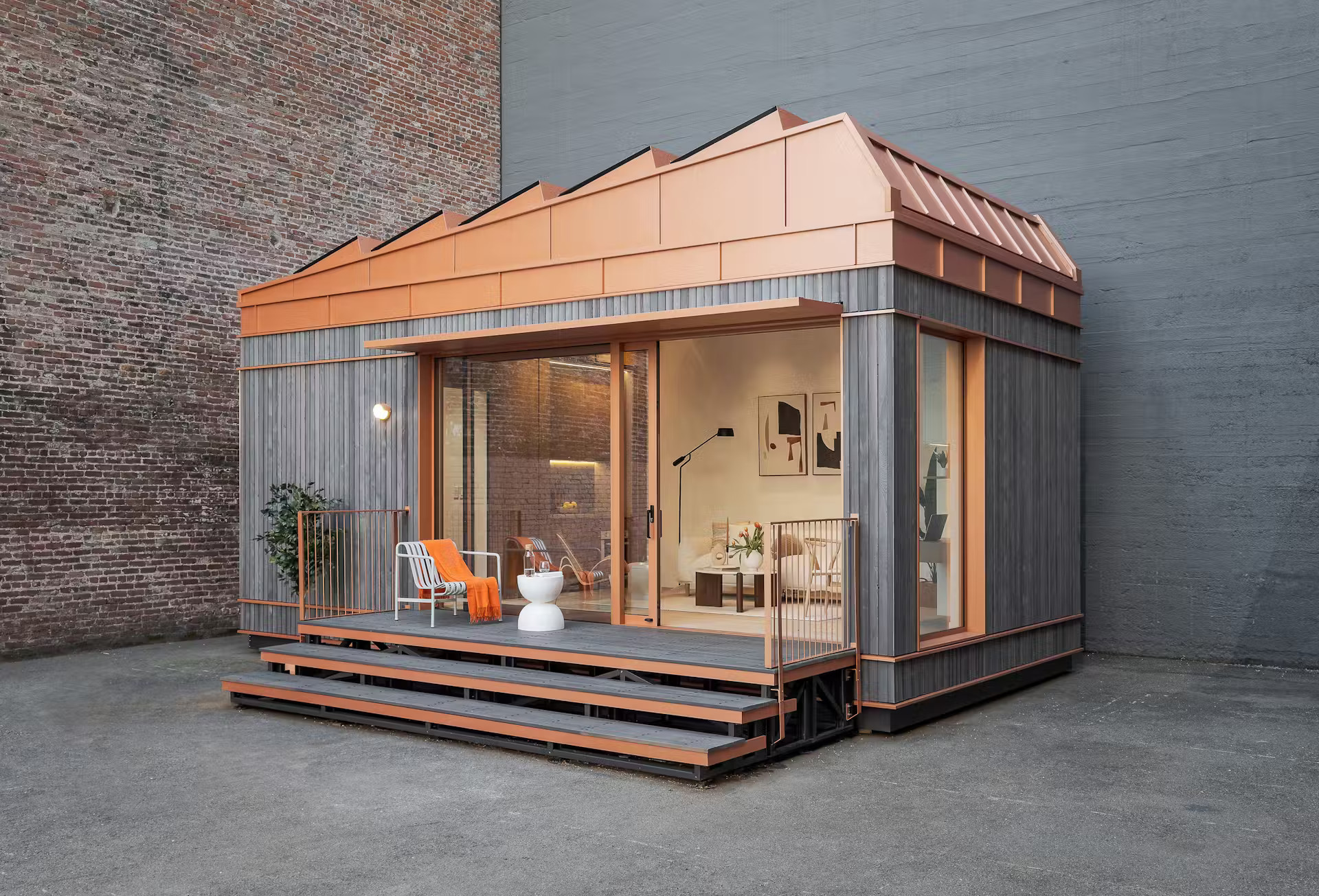 Une mini maison solaire et autonome de 35m2 pour une vie hors-réseaux