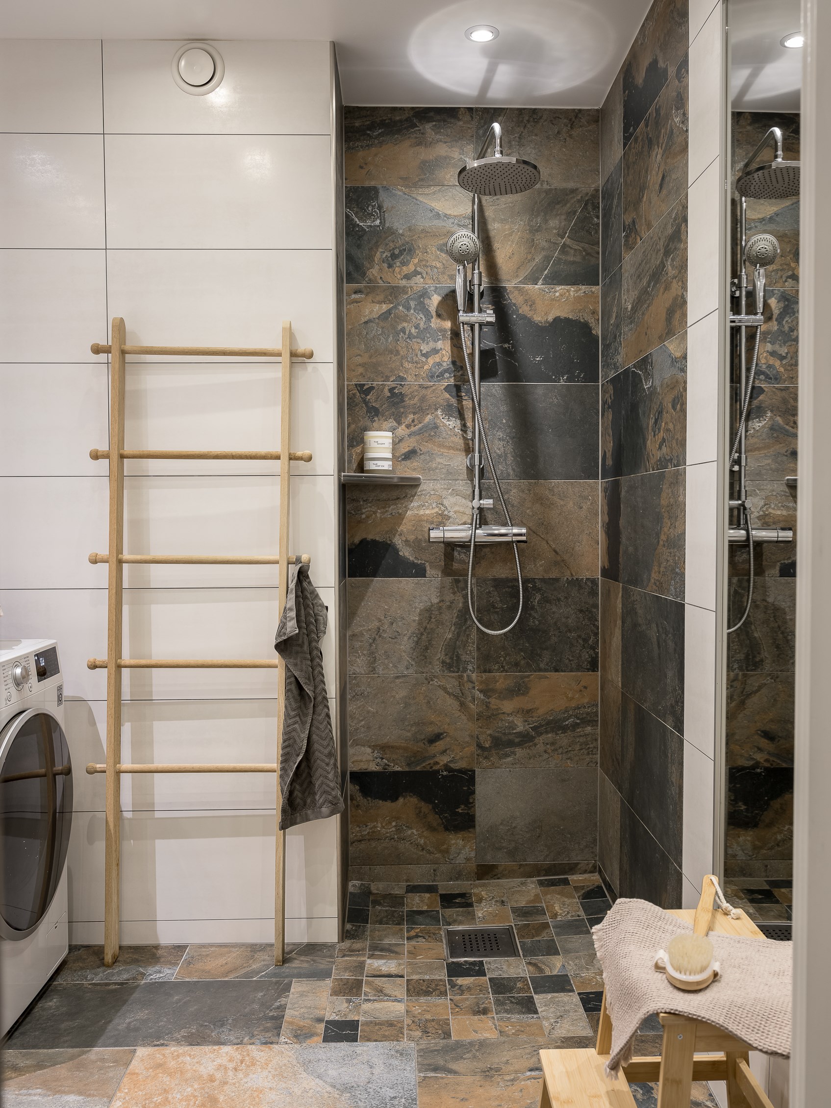 salle de bain blanche et marbre brun salle de bain blanche et marbre brun