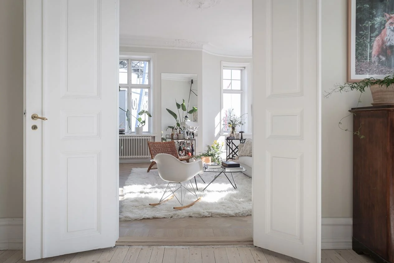 salon design décoration scandinave blanche