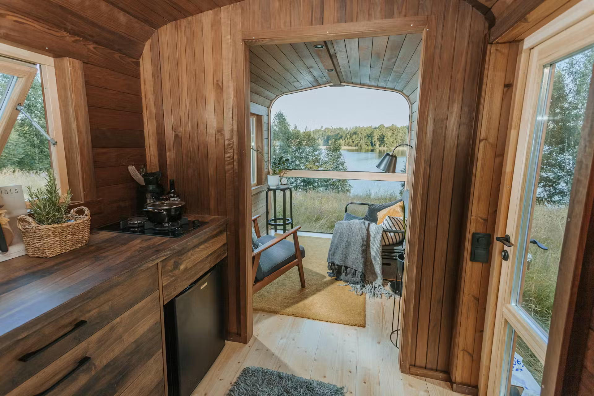 cuisine et salon tiny house Vagabond Haven