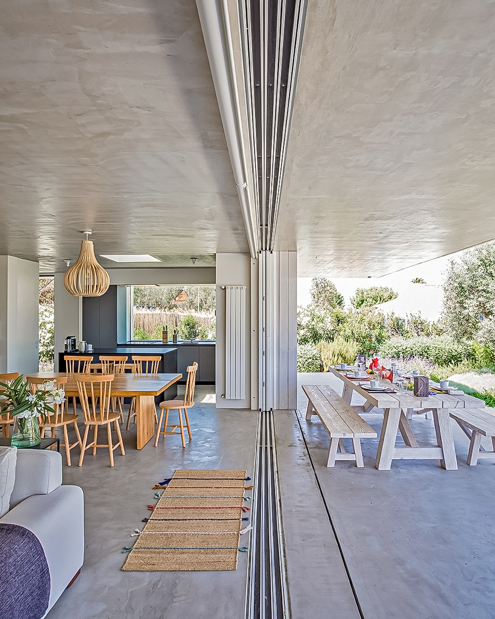 terrasse et salon maison architecte avec piscine Comporta terrasse et salon maison architecte avec piscine Comporta