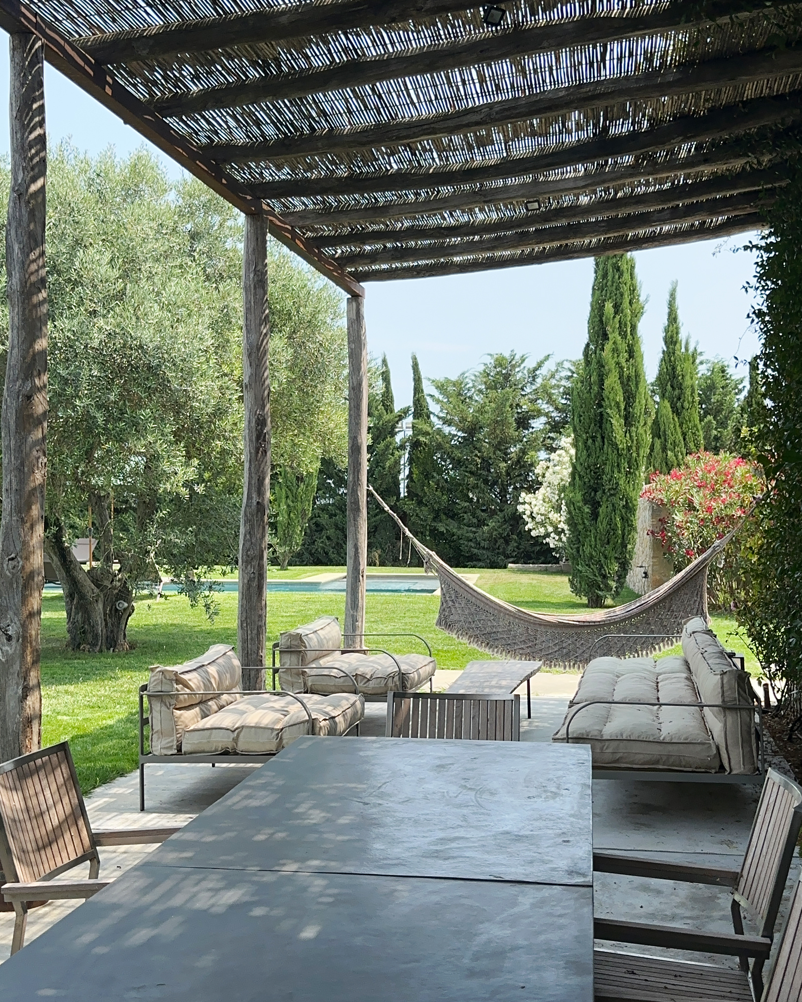 terrasse avec pergola maison en pierre terrasse avec pergola maison en pierre