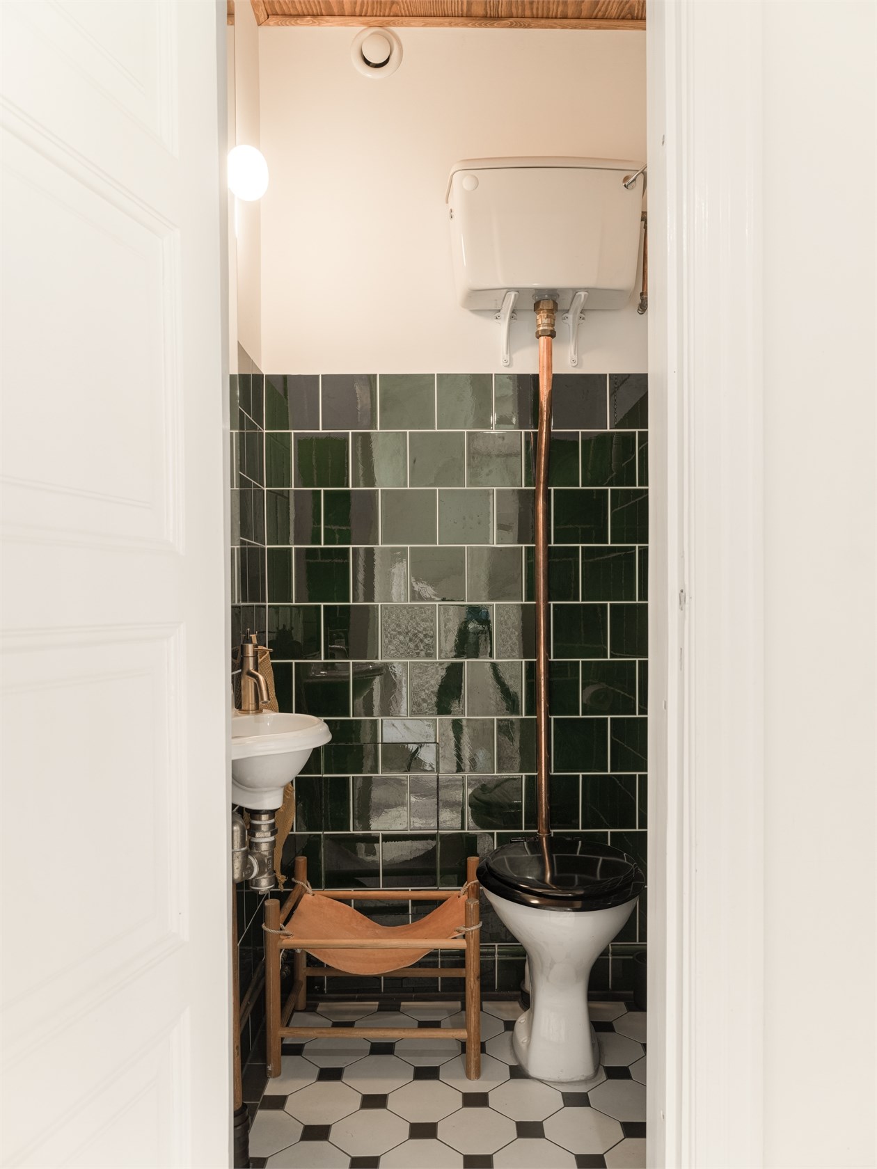 toilettes carrelage vert brillant toilettes carrelage vert brillant