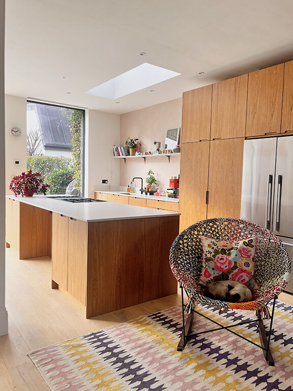 cuisine design en bois avec îlot cuisine design en bois avec îlot