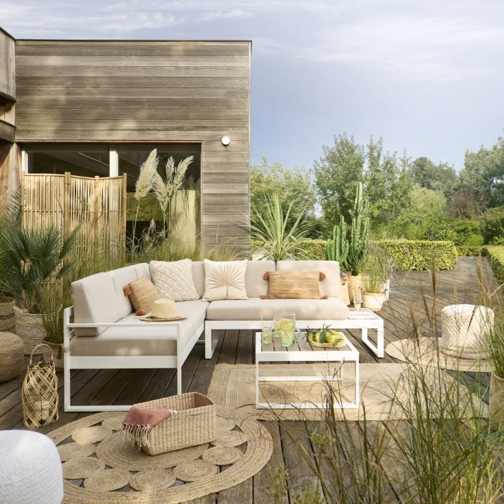 maison en bois nouvelle collection BUT pour les jardins, les terrasses et les balcons maison en bois nouvelle collection BUT pour les jardins, les terrasses et les balcons