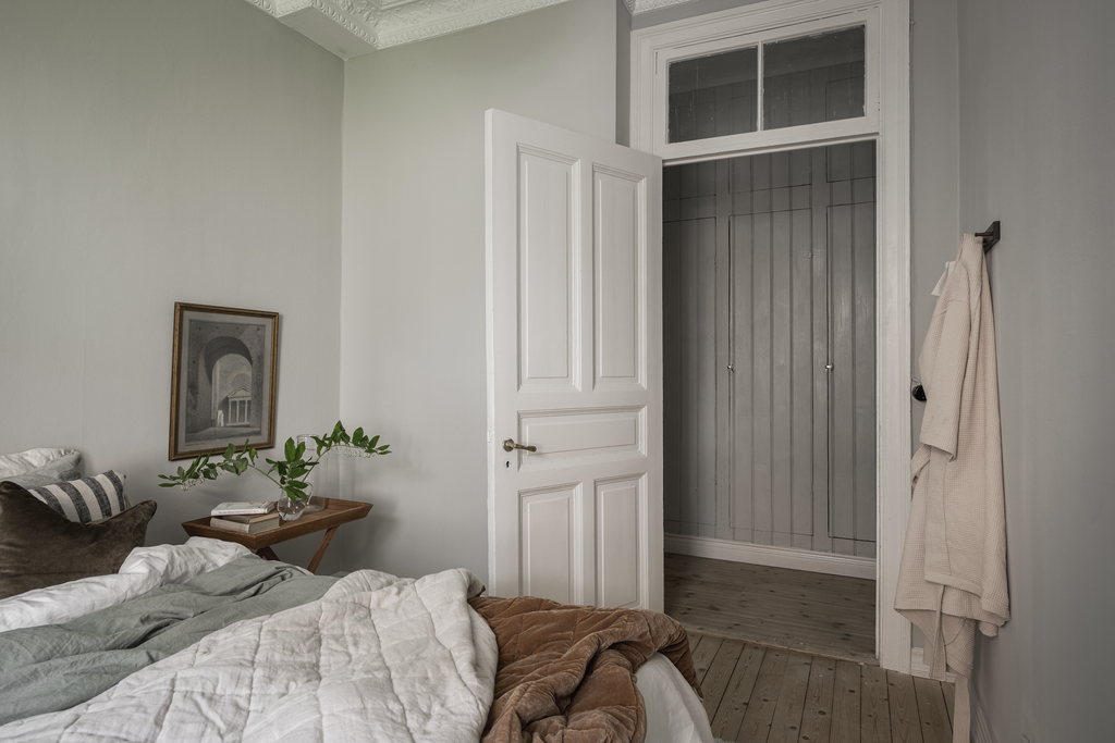 chambre appartement ancien avec moulures décoration scandinave chambre appartement ancien avec moulures décoration scandinave