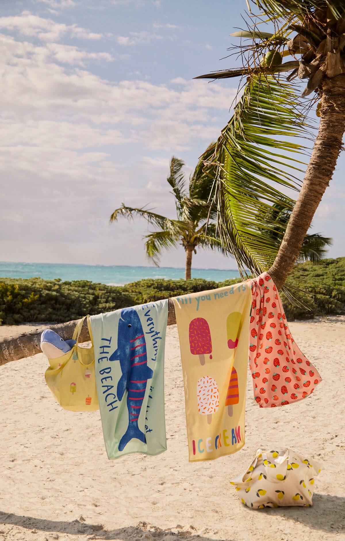 serviettes de plage nouvelle collection H&M Home 2024 été serviettes de plage nouvelle collection H&M Home 2024 été