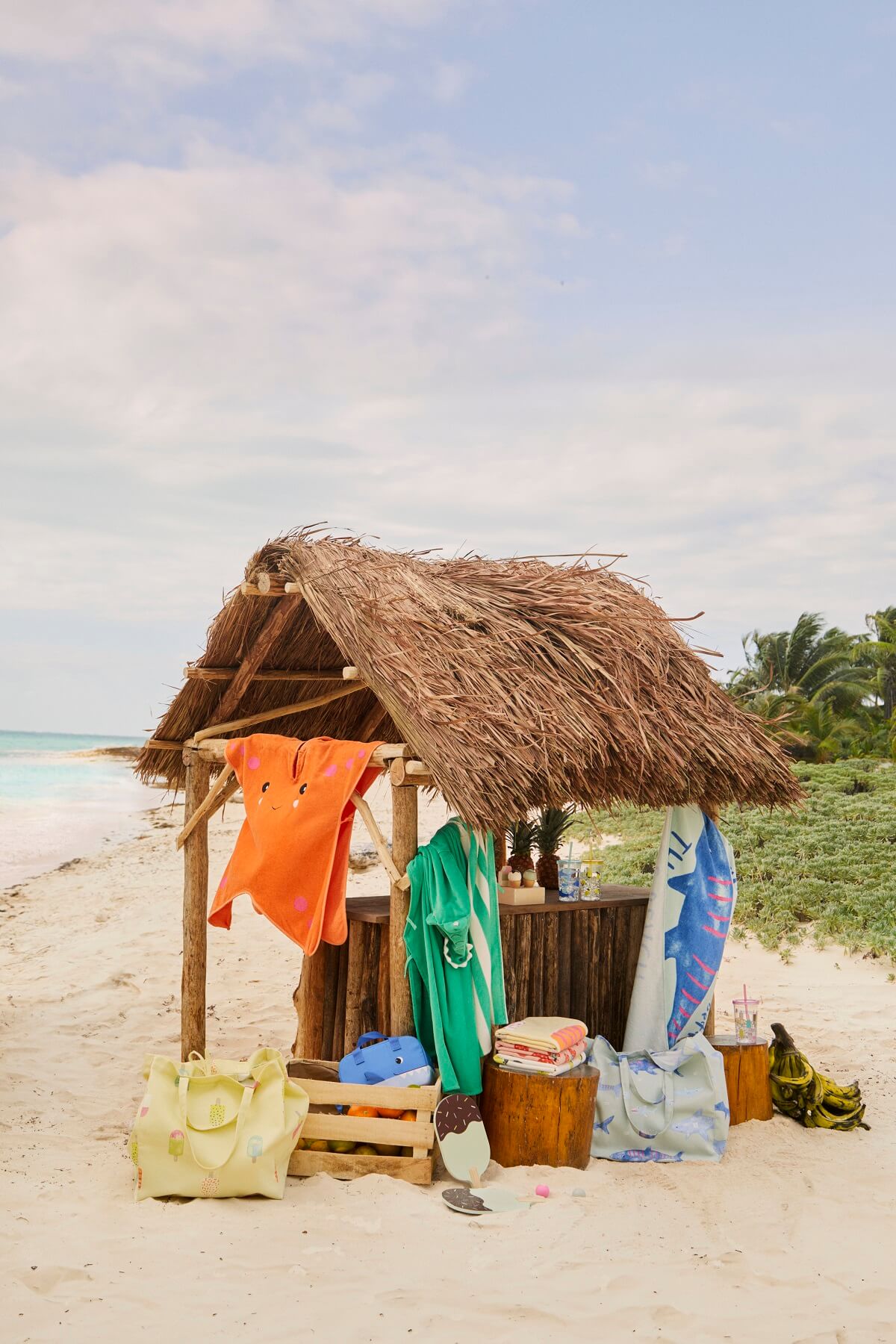 hutte bar sur plage nouvelle collection H&M Home 2024 été hutte bar sur plage nouvelle collection H&M Home 2024 été