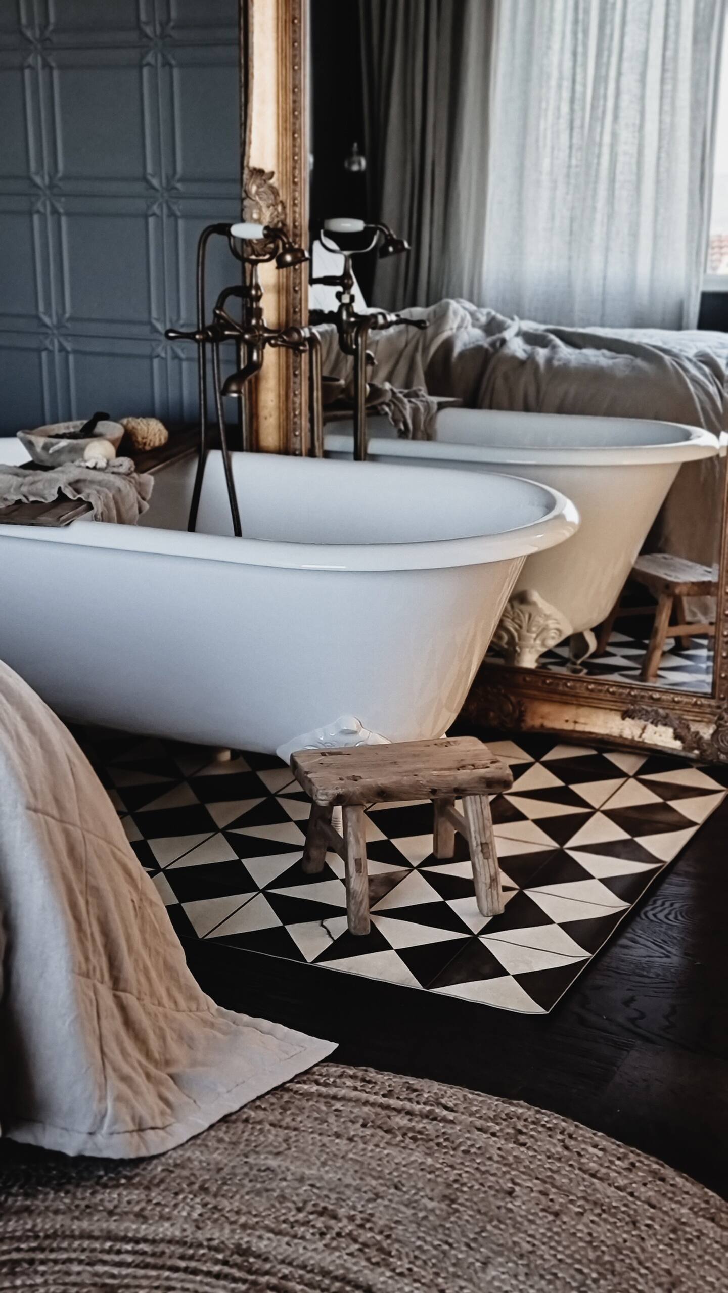 chambre avec baignoire décoration classique chic