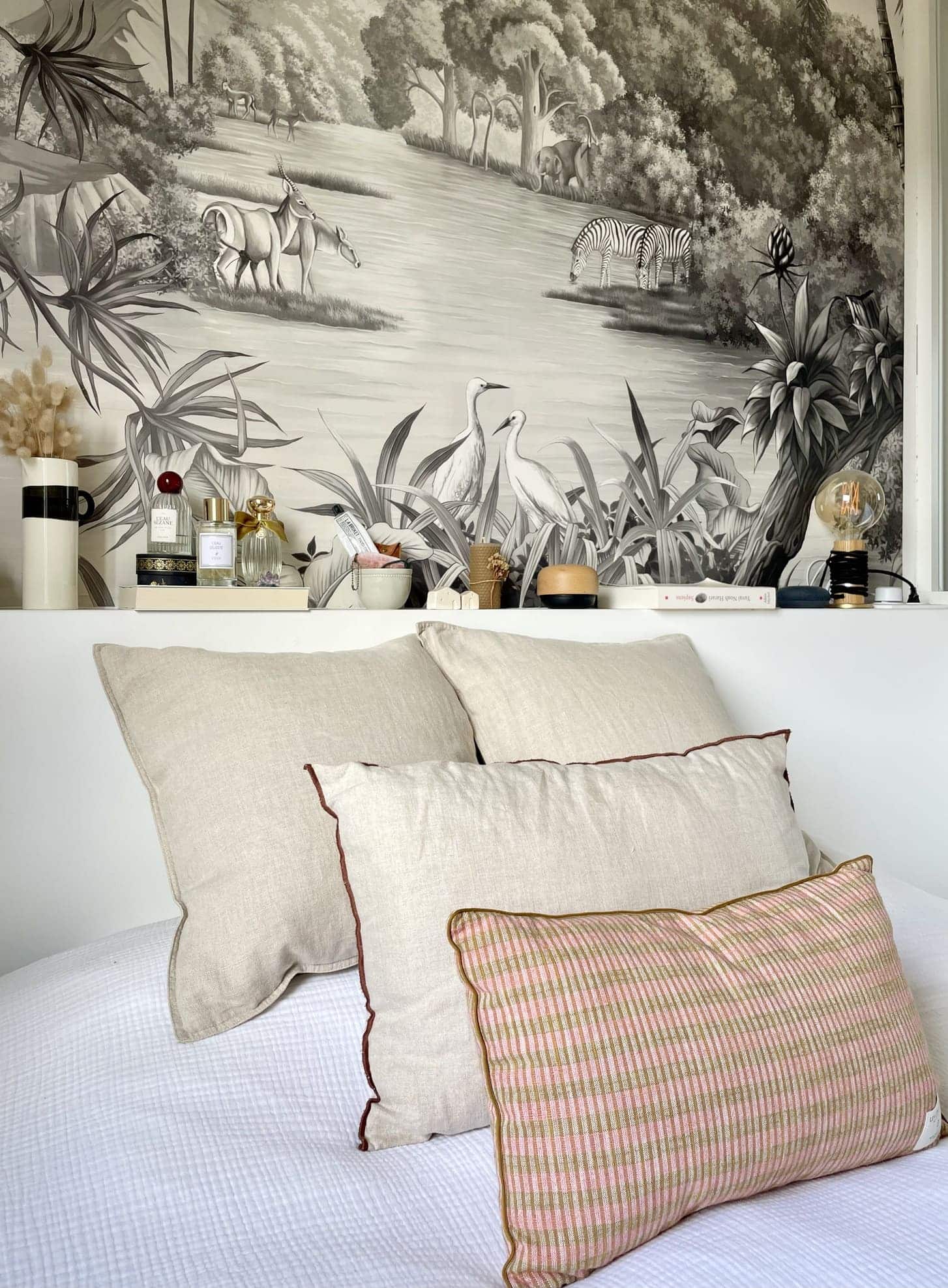 chambre décoration contemporaine appartement rénové par par Charlotte Gille de Happy Pog