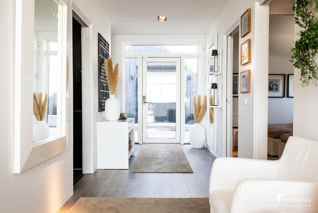 entrée avec porte vitrée maison contemporaine entrée avec porte vitrée maison contemporaine