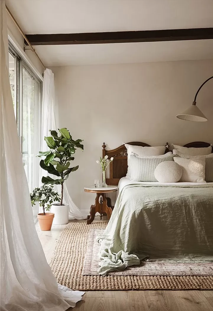 chambre avec poutres décoration vintage