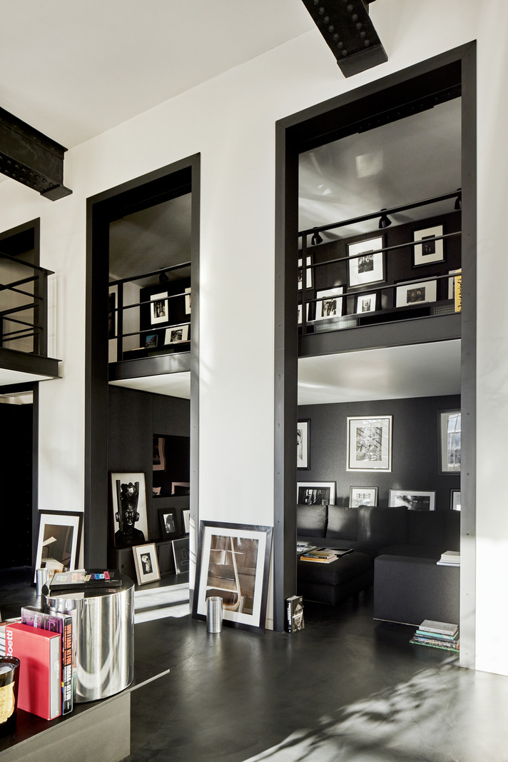 salon loft monochrome