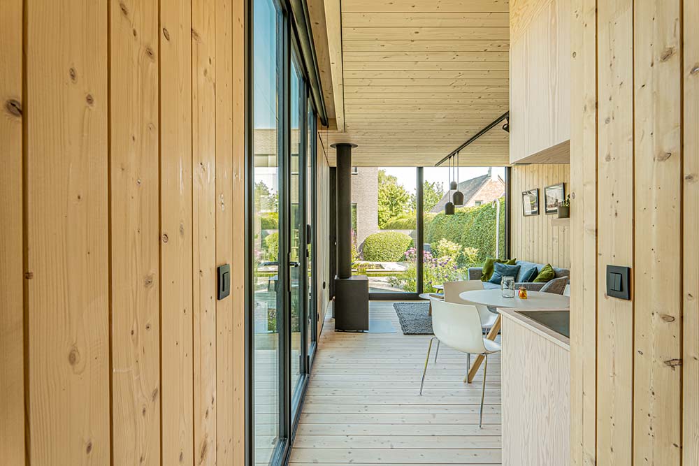 salon et cuisine studio de jardin en bois salon et cuisine studio de jardin en bois