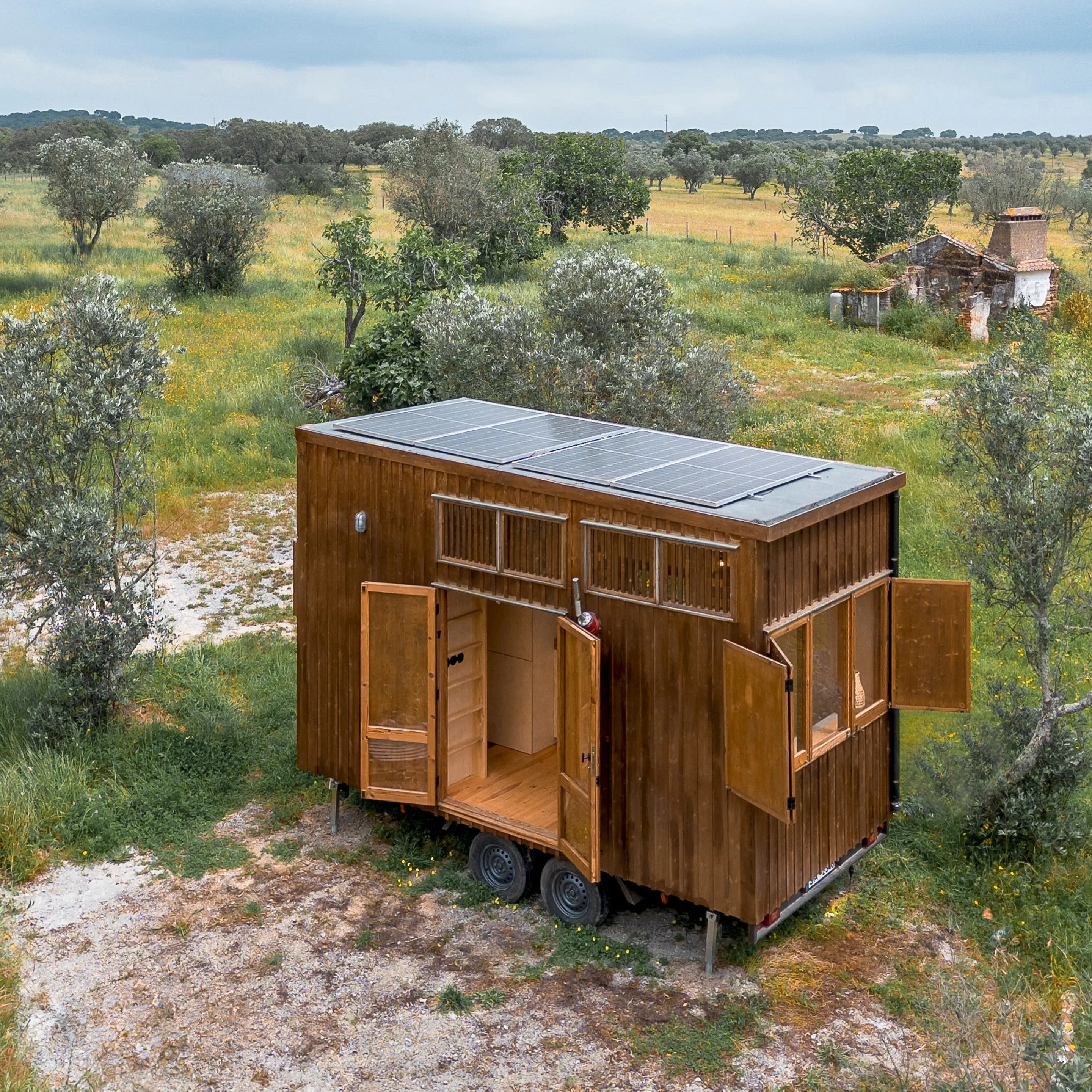 tiny house en bois PEGO par MADEIGUINCHO tiny house en bois PEGO par MADEIGUINCHO