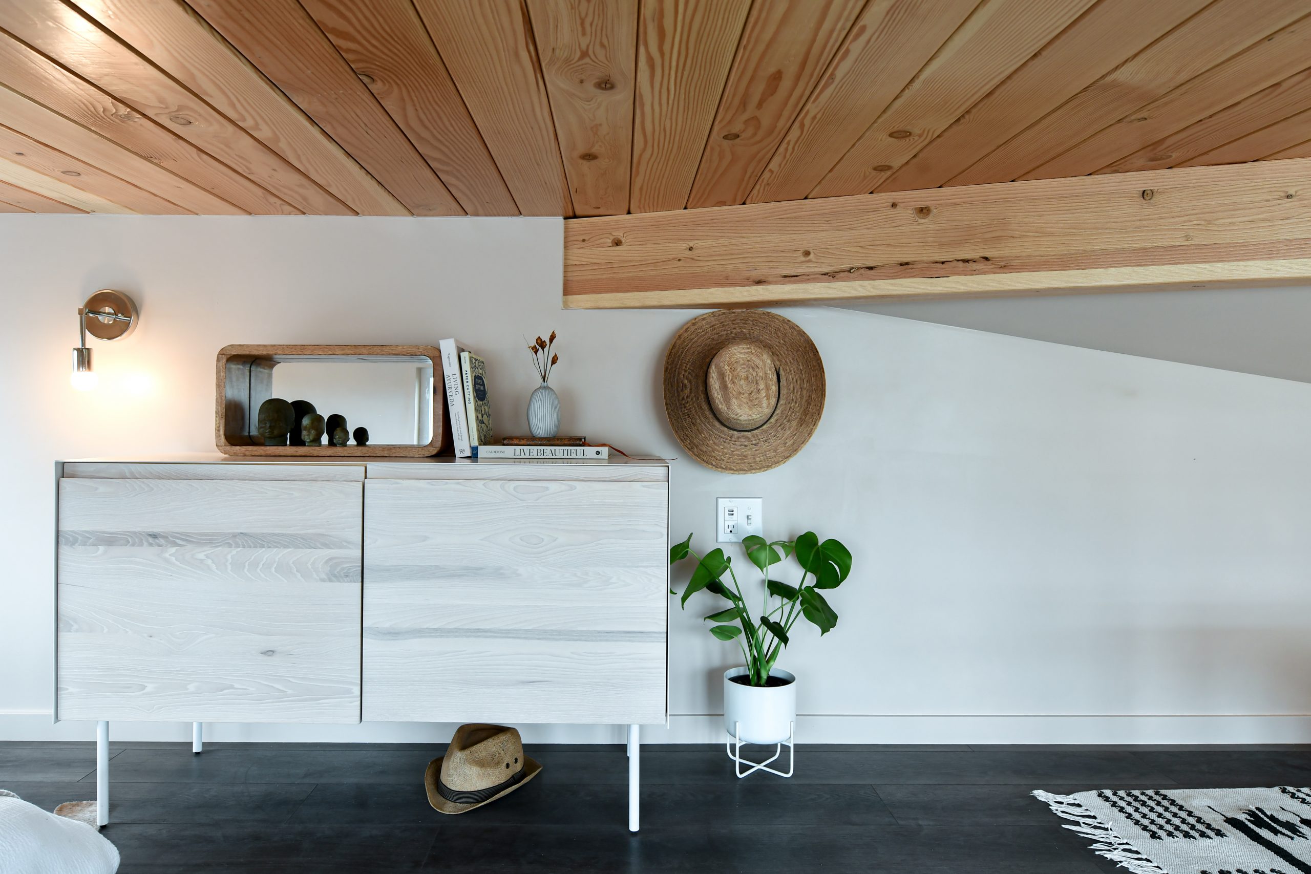 mezzanine tiny house Modern Tiny Home Park Model mezzanine tiny house Modern Tiny Home Park Model
