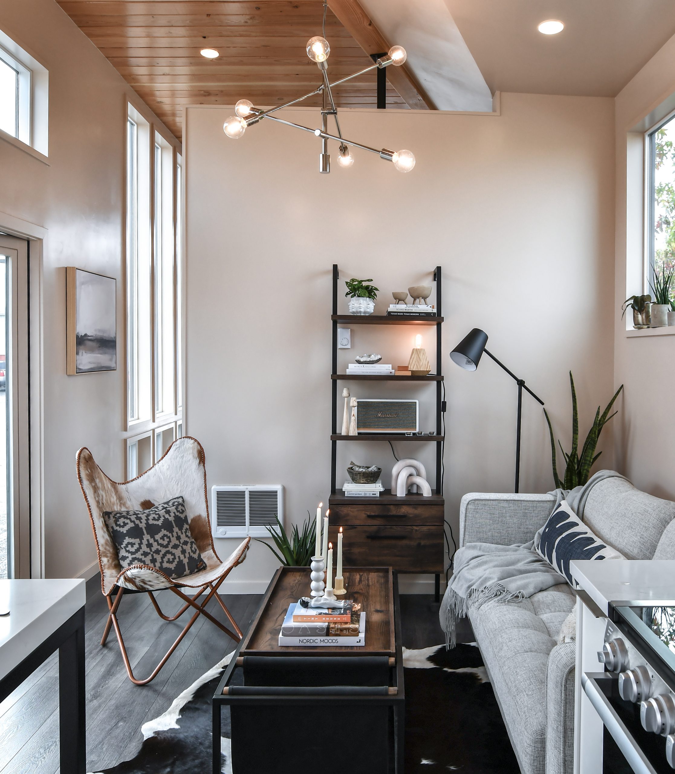 salon tiny house Modern Tiny Home Park Model salon tiny house Modern Tiny Home Park Model