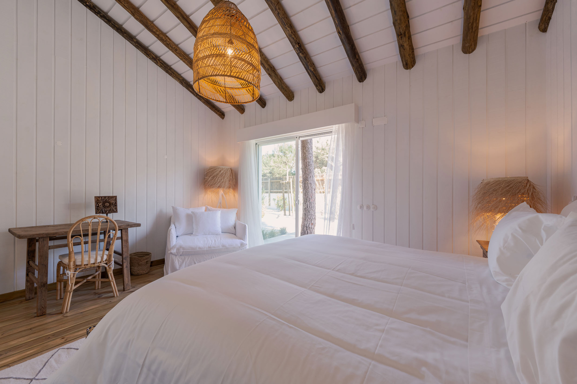 chambre décoration naturelle maison de plage avec piscine Comporta