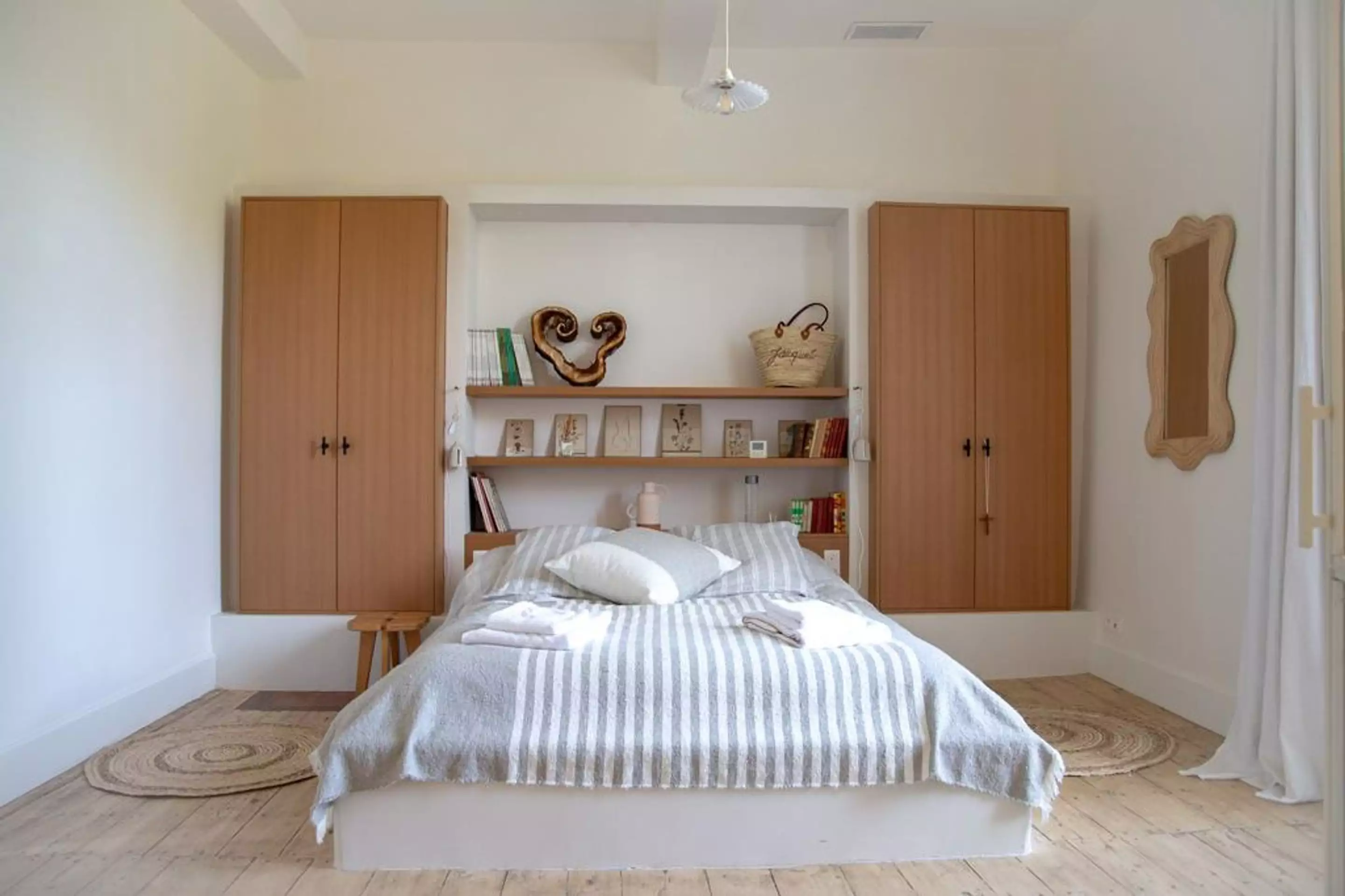 chambre décoration contemporaine maison en pierres rénovée chambre décoration contemporaine maison en pierres rénovée