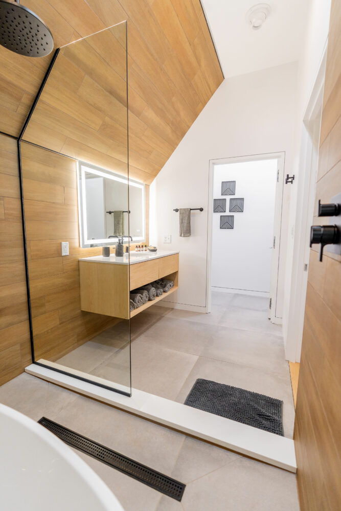 salle de bain design maison en bois Villa Prairie