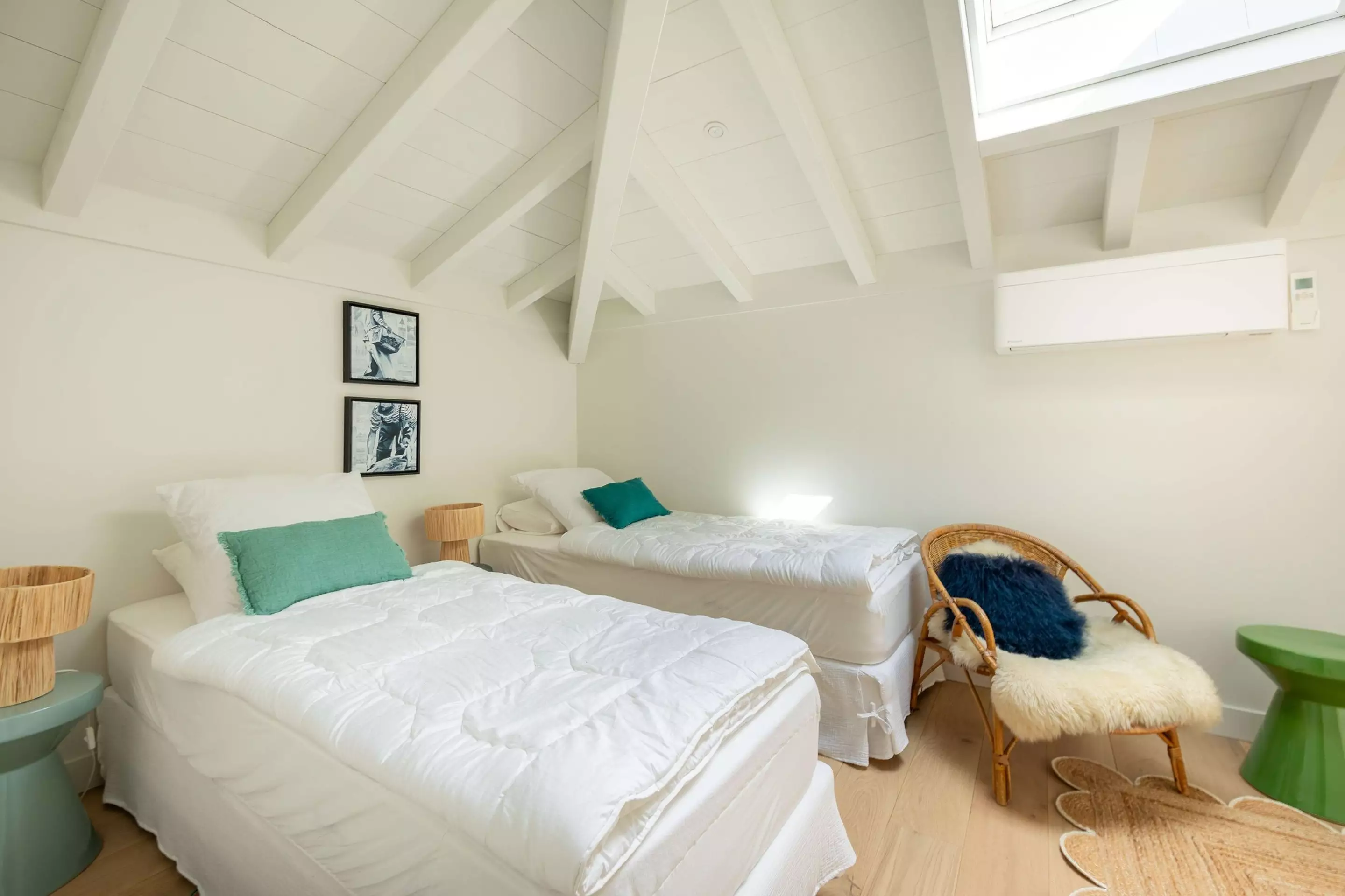 chambre blanche maison en bois Cap Ferret chambre blanche maison en bois Cap Ferret