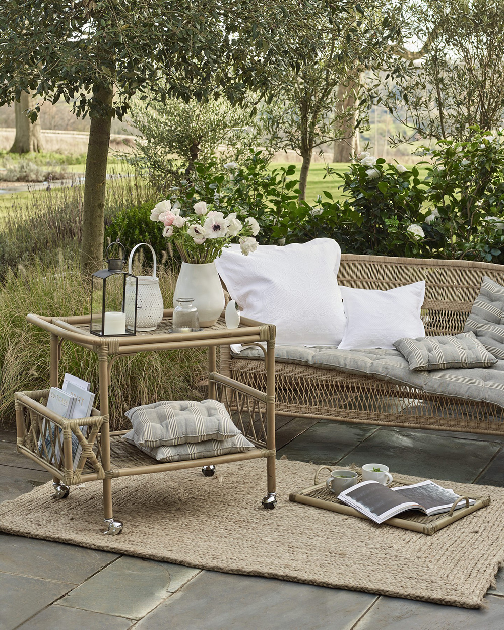 terrasse avec canapé rotin décoration naturelle terrasse avec canapé rotin décoration naturelle