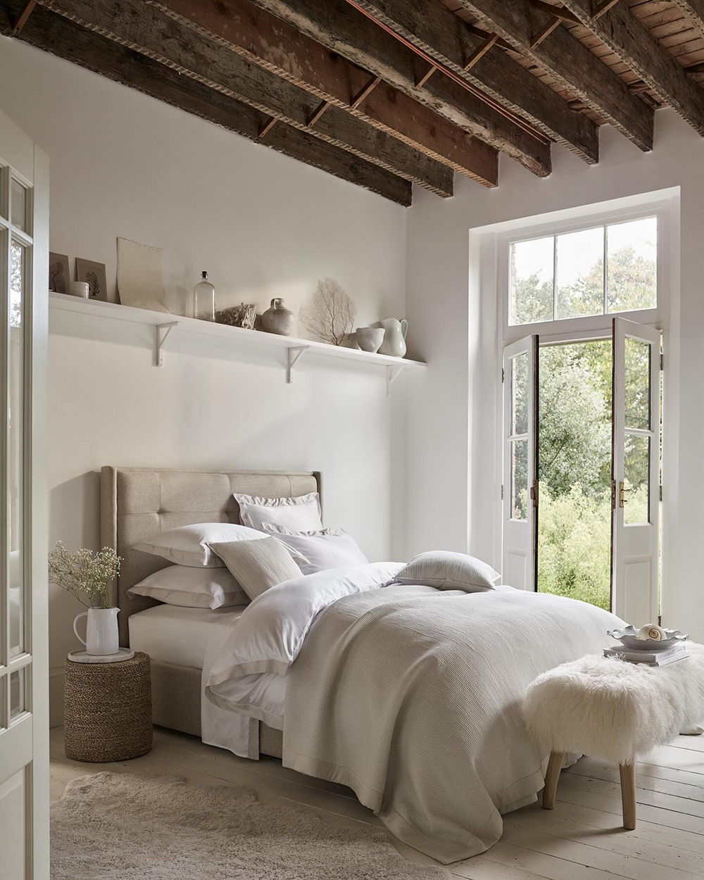 chambre avec poutres décoration naturelle chambre avec poutres décoration naturelle