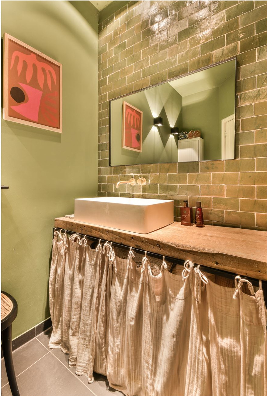 salle de bain appartement avec jardin décoration colorée et vintage salle de bain appartement avec jardin décoration colorée et vintage