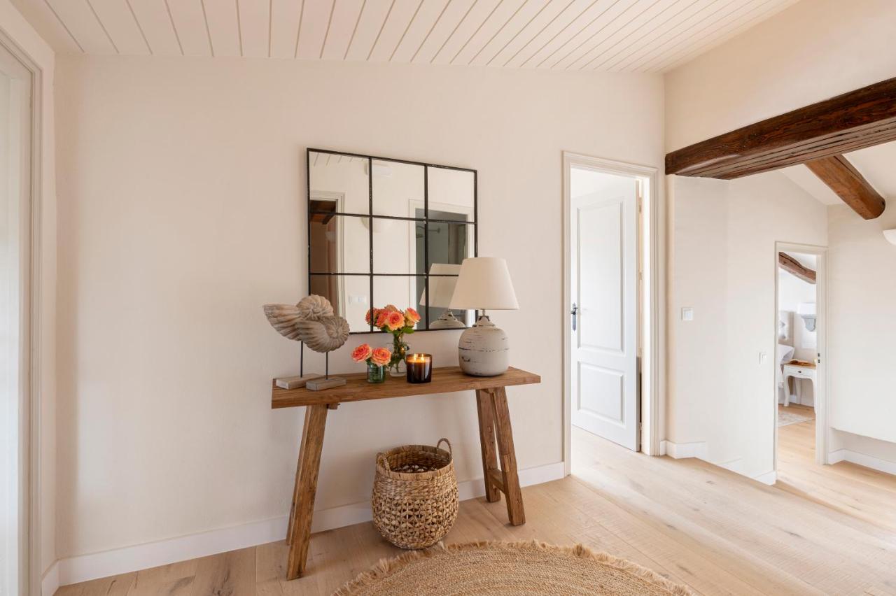 palier décoration rustique chic maison en pierre Catalogne Mas del Suro