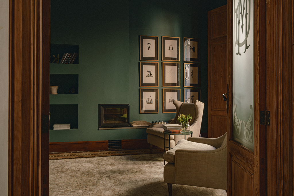 salon mur vert la1902