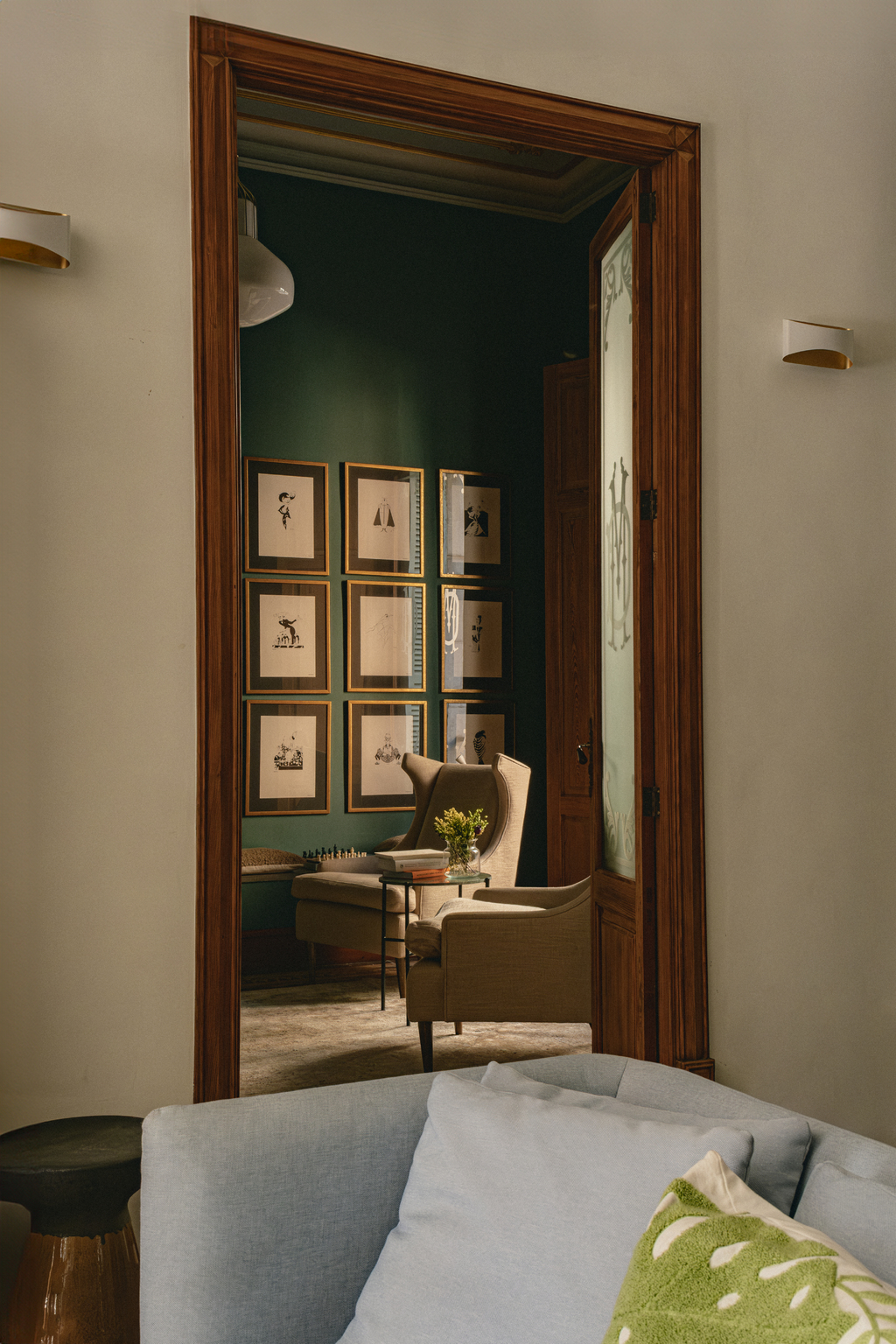 salon mur vert la 1902