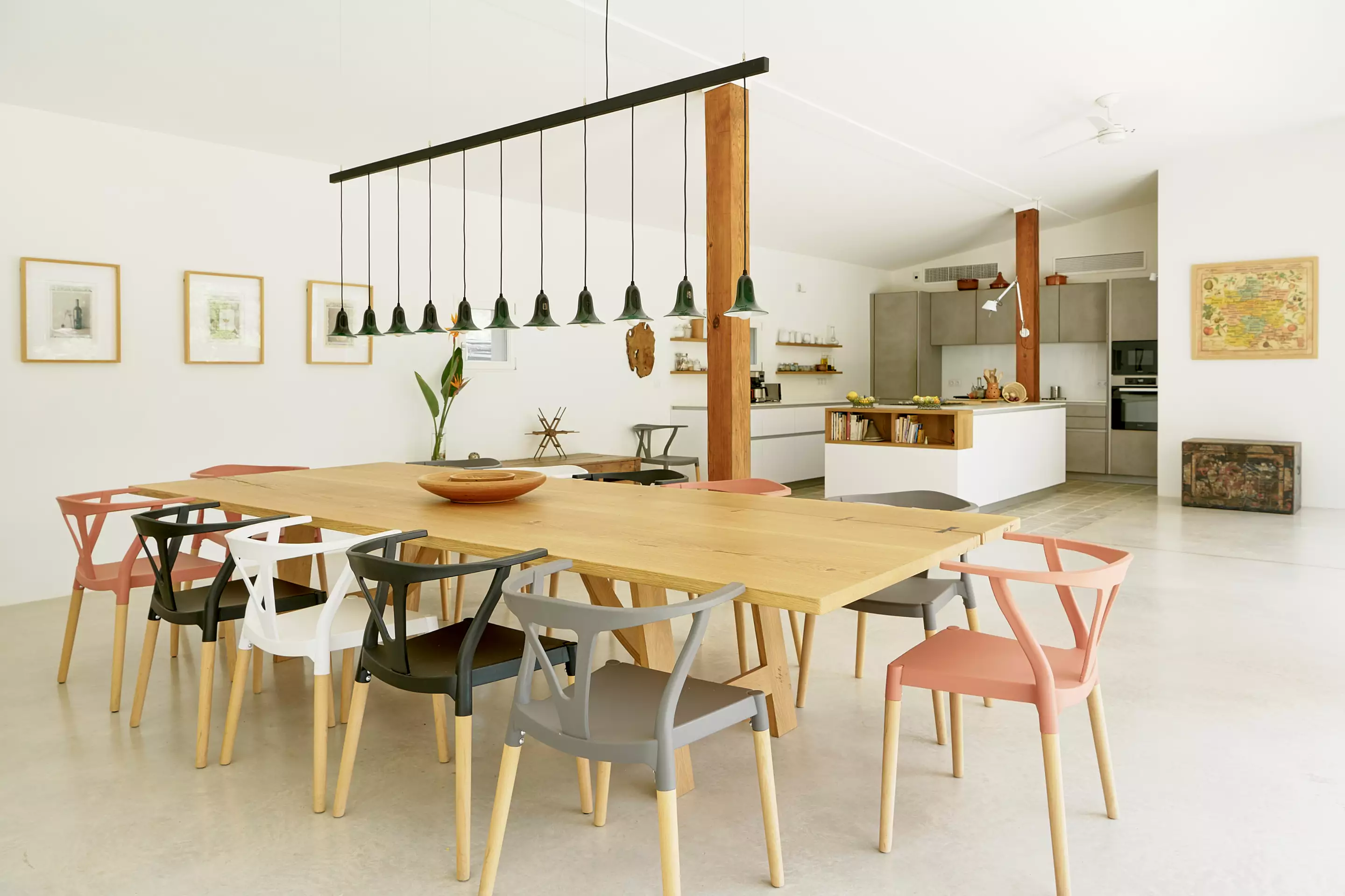 cuisine ouverte et salle à manger décoration contemporaine