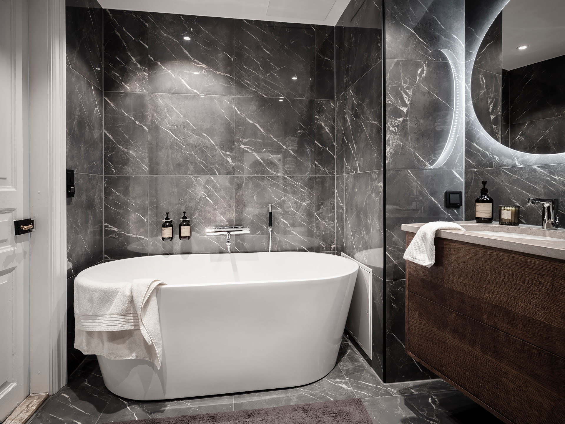 salle de bain décoration design marbre noir salle de bain décoration design marbre noir