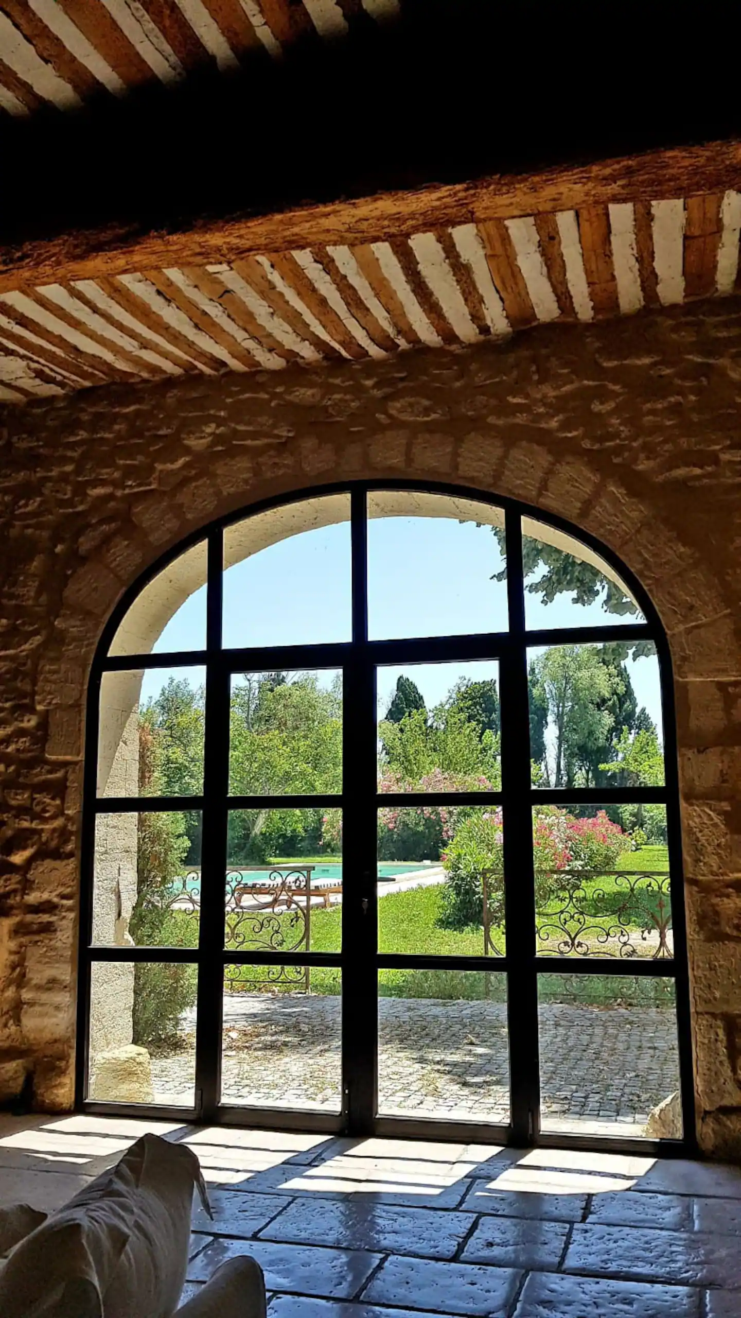 fenêtre cintrée ancienne