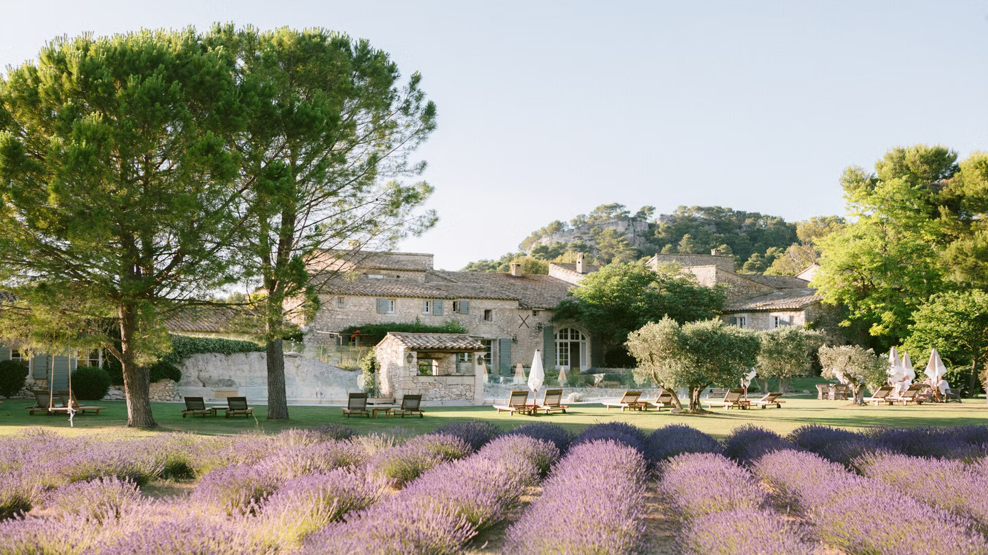 vieille maison en pierres Le Mas de la Rose Eygalières