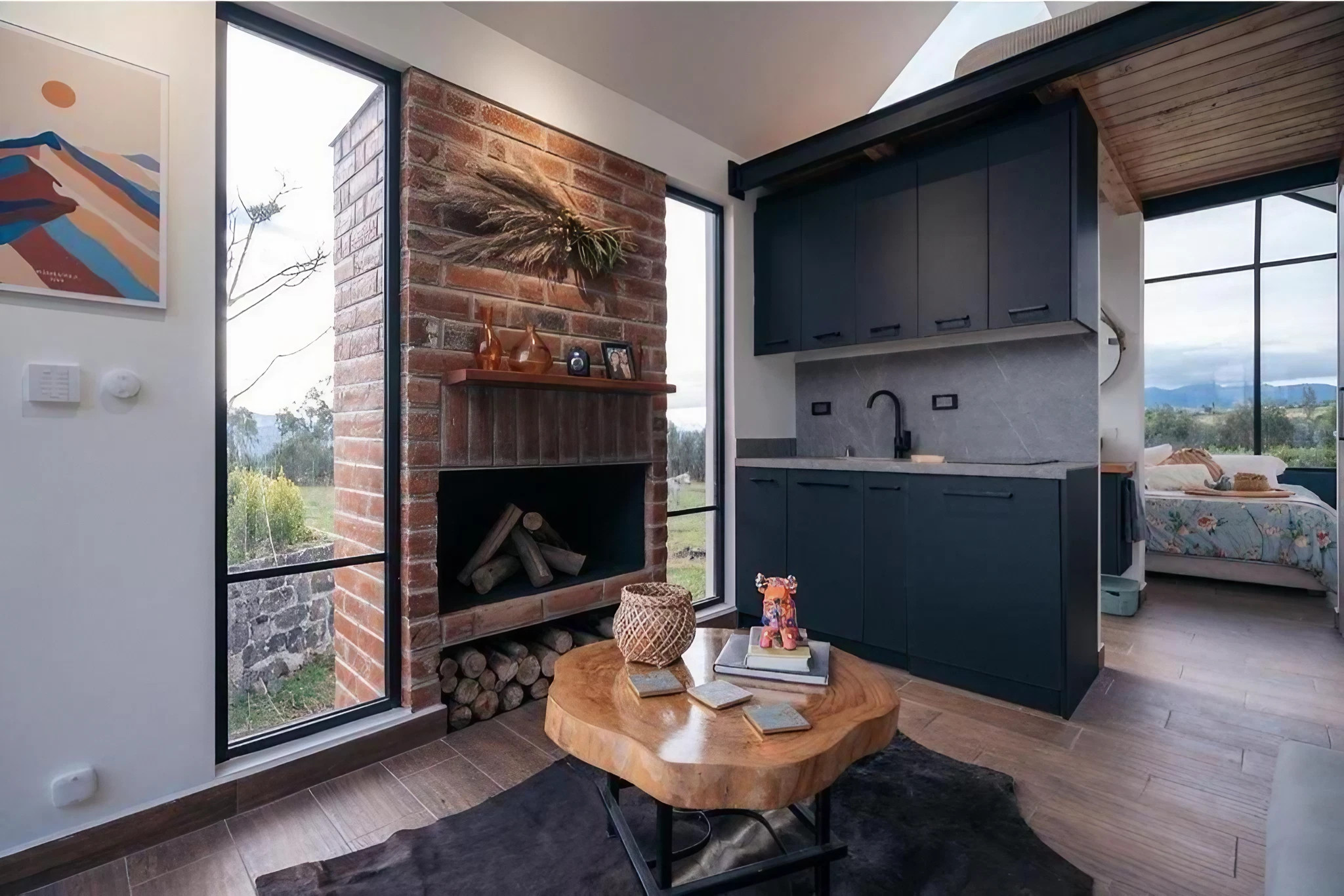 salon avec cheminée et cuisine petite maison 45m2 salon avec cheminée et cuisine petite maison 45m2