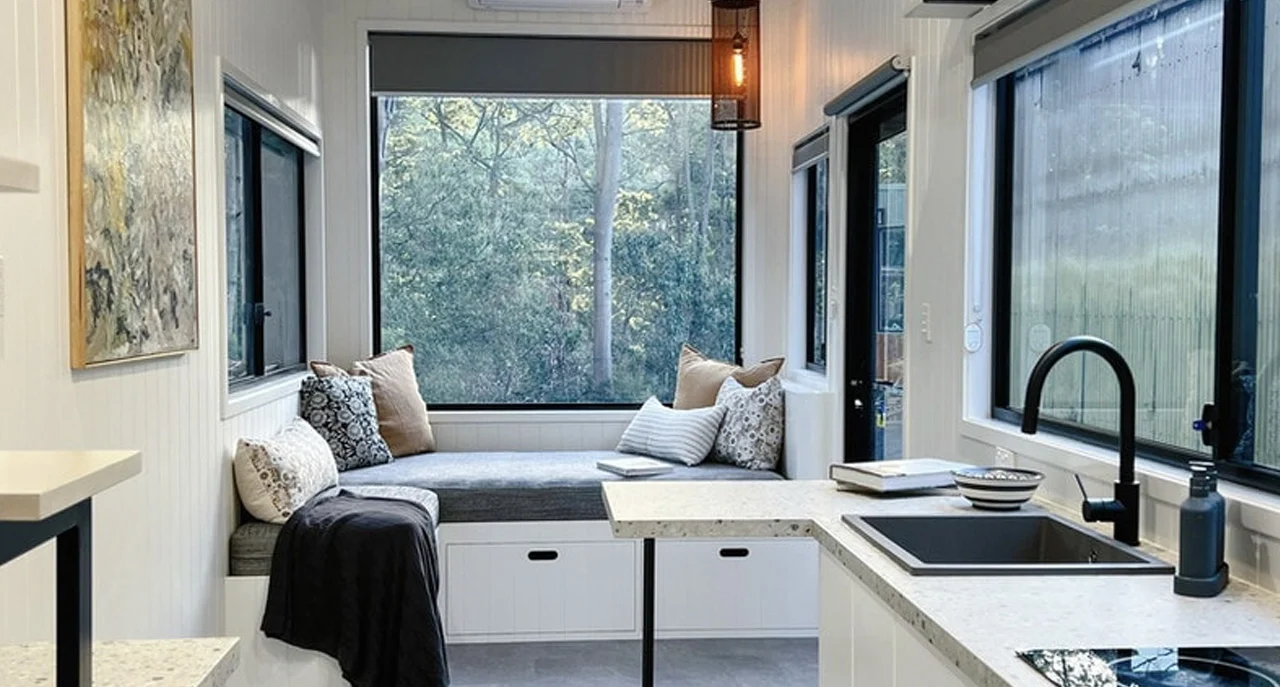salon et cuisine tiny house 22m2 salon et cuisine tiny house 22m2