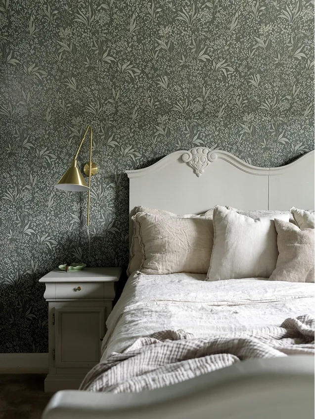 chambre avec papier-peint décoration classique chic chambre avec papier-peint décoration classique chic