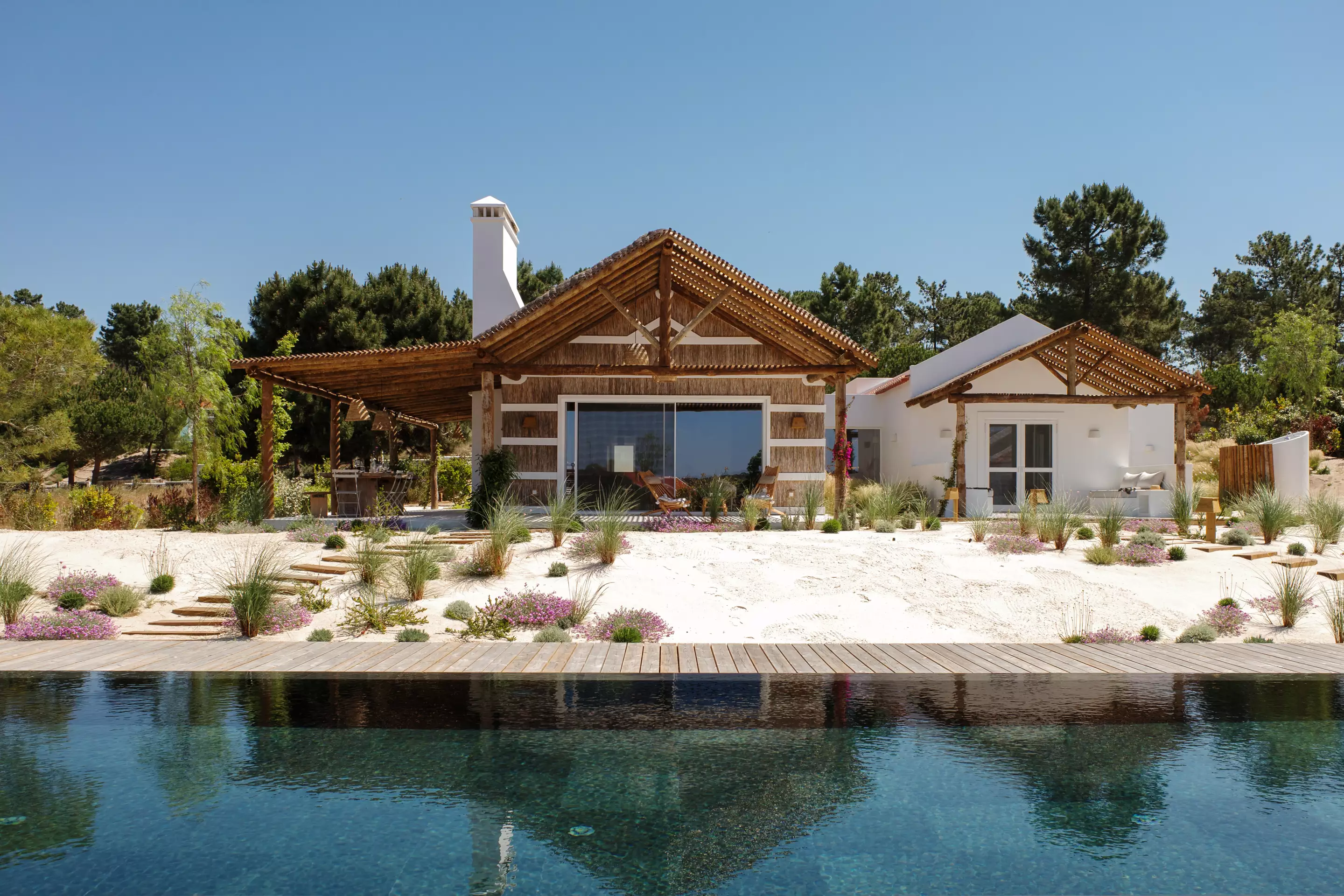 maison à l maison à l'architecture traditionnelle à Comporta Casa Enea