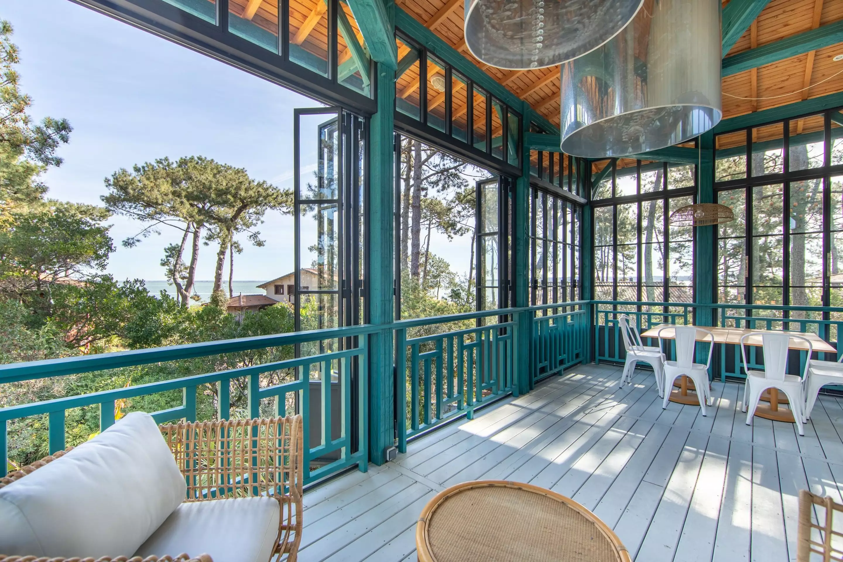 terrasse abritée maison en bois le Cap Ferret villa Persan terrasse abritée maison en bois le Cap Ferret villa Persan