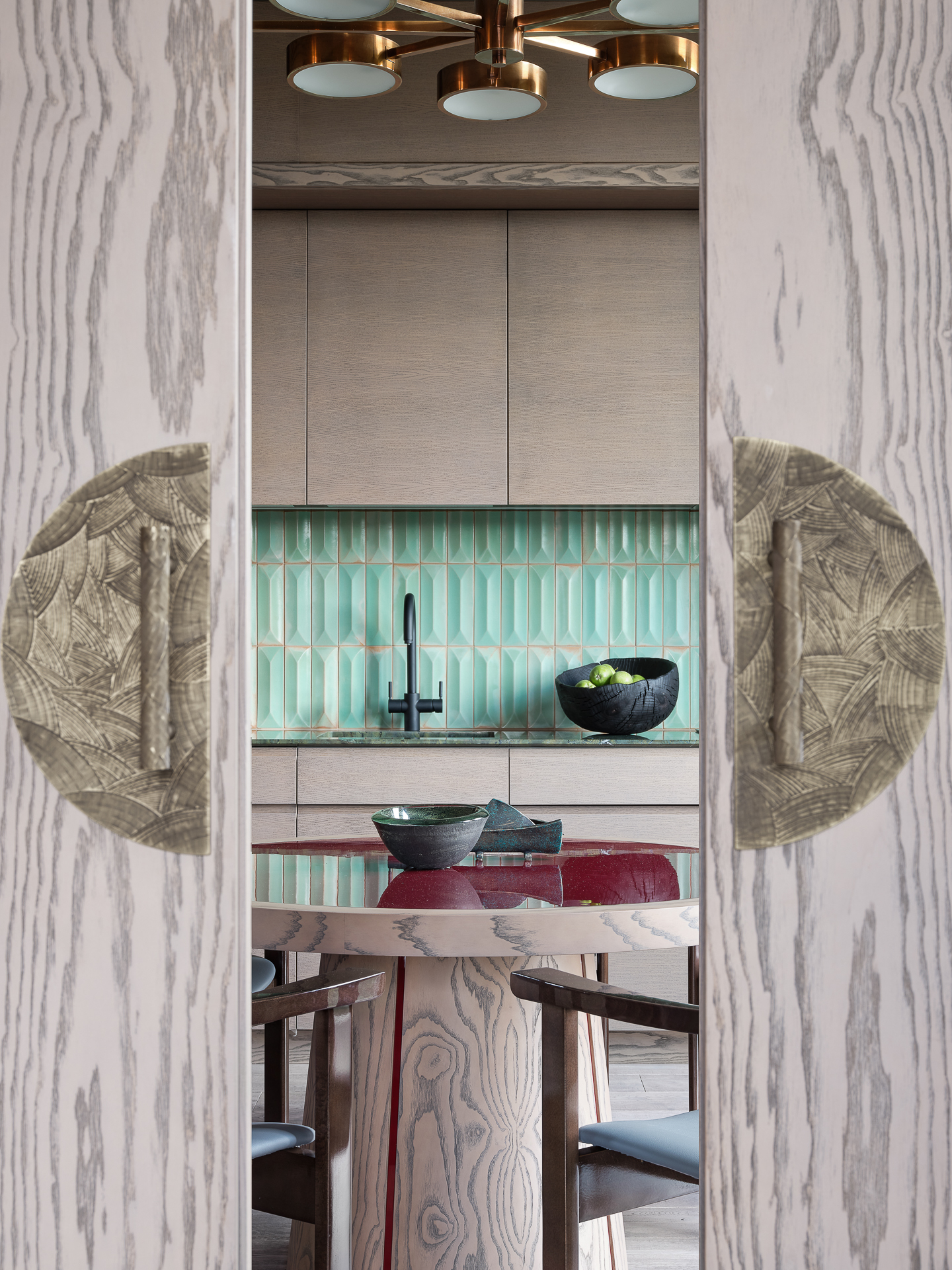 cuisine avec portes coulissantes appartement décoration contemporaine inspiré par l cuisine avec portes coulissantes appartement décoration contemporaine inspiré par l'Asie