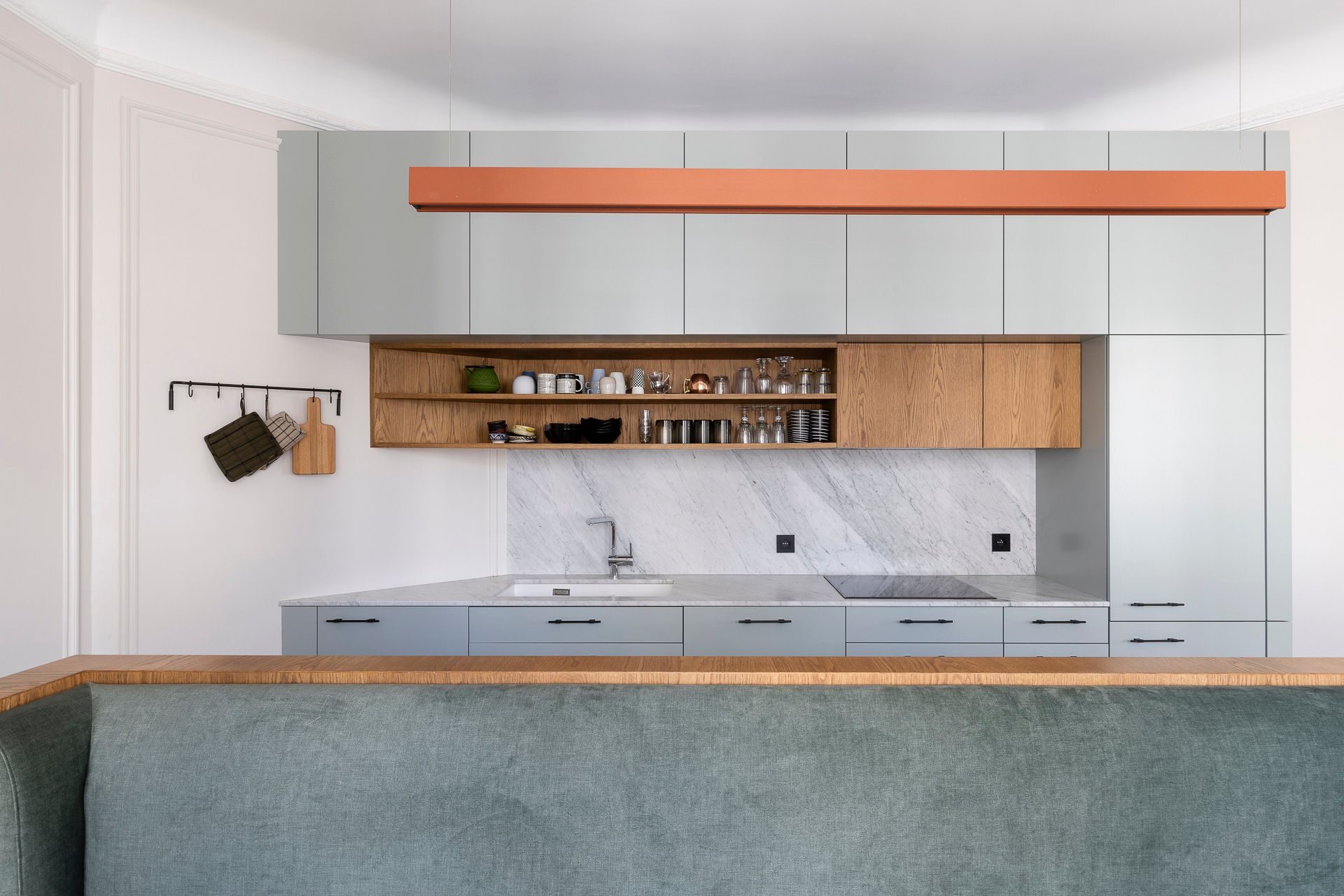 cuisine design appartement haussmannien rénové Paris 