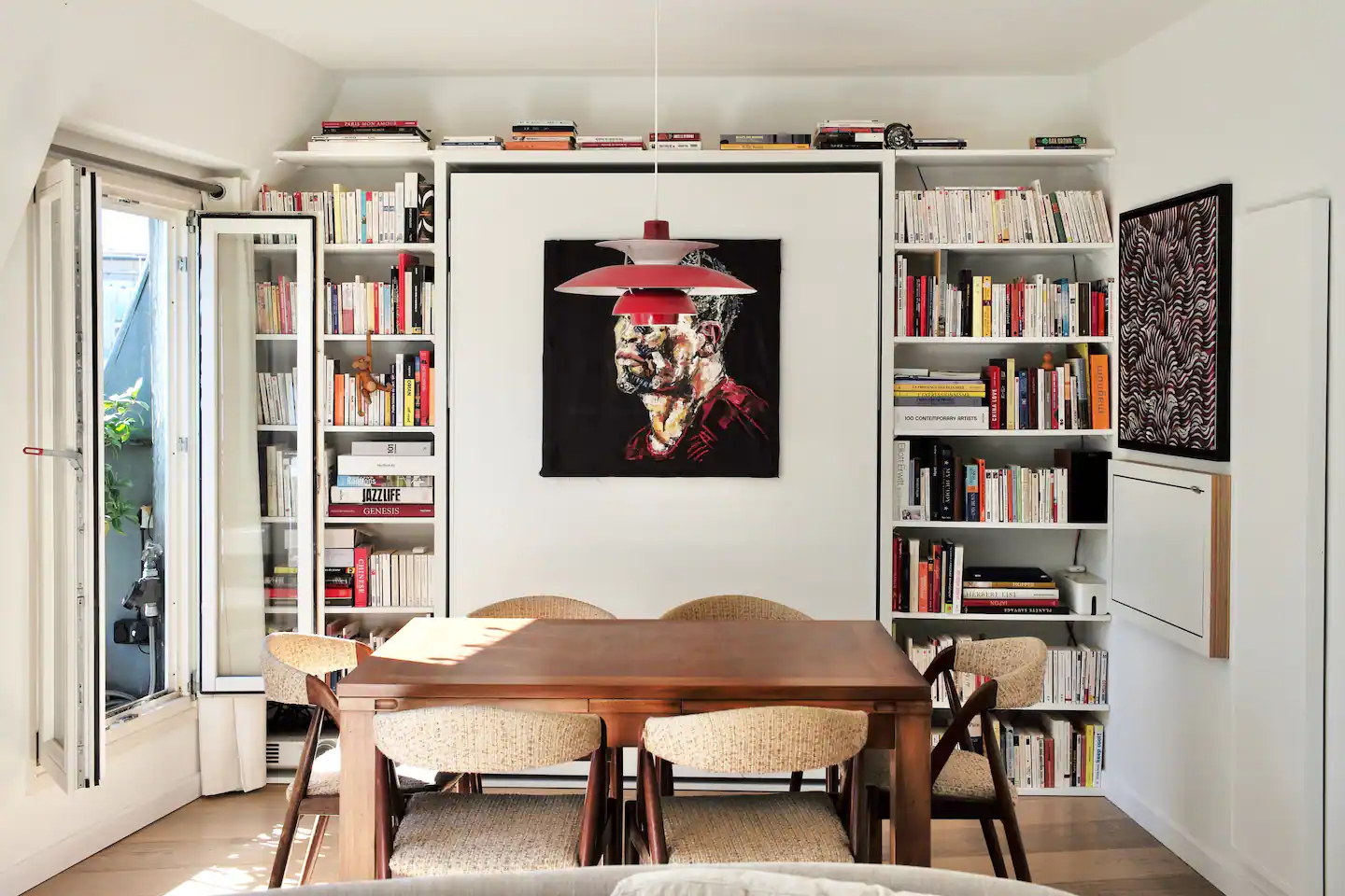salle à manger appartement de 60m2 à Paris dans immeuble haussmannien salle à manger appartement de 60m2 à Paris dans immeuble haussmannien
