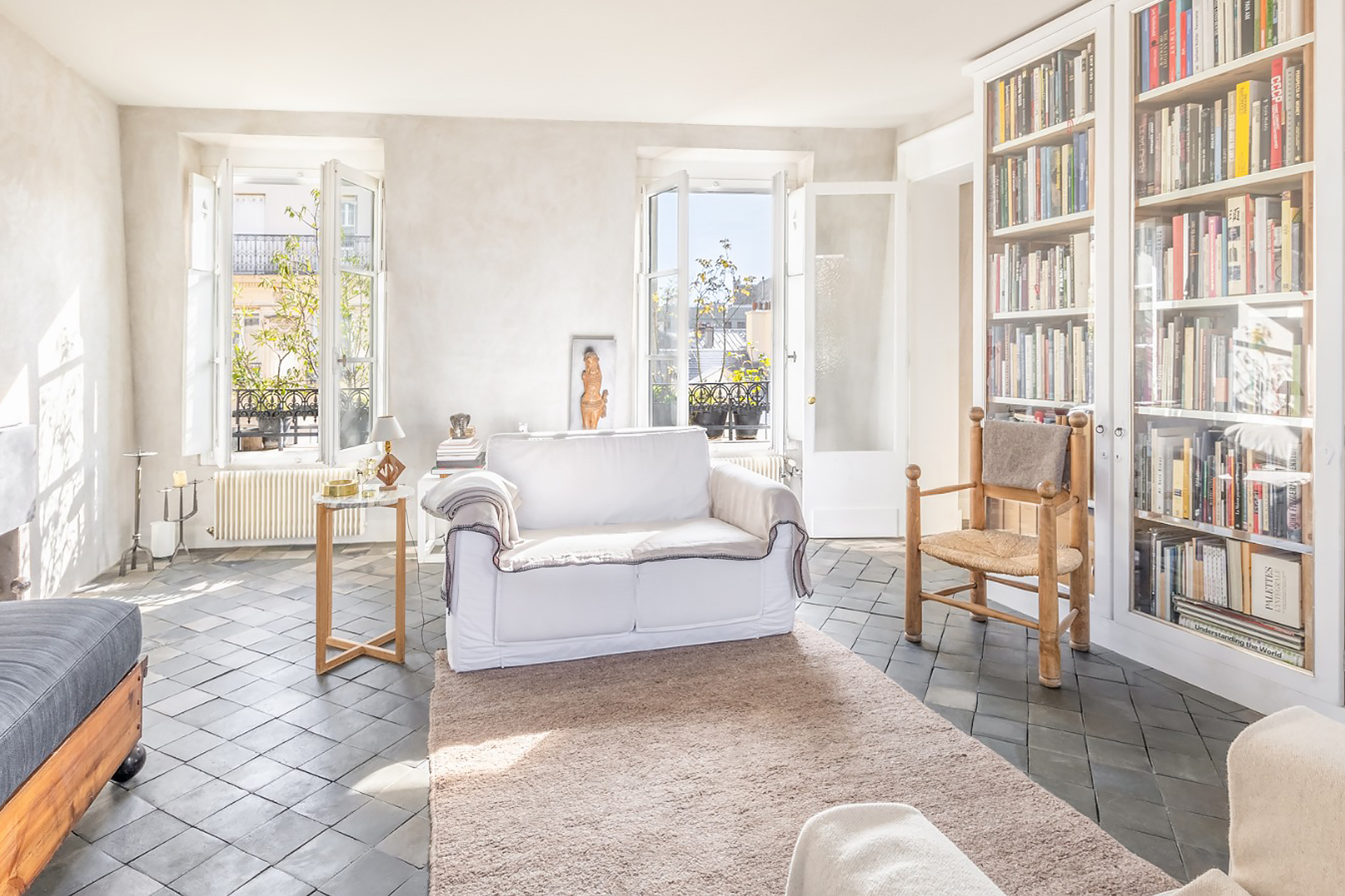 salon appartement Paris