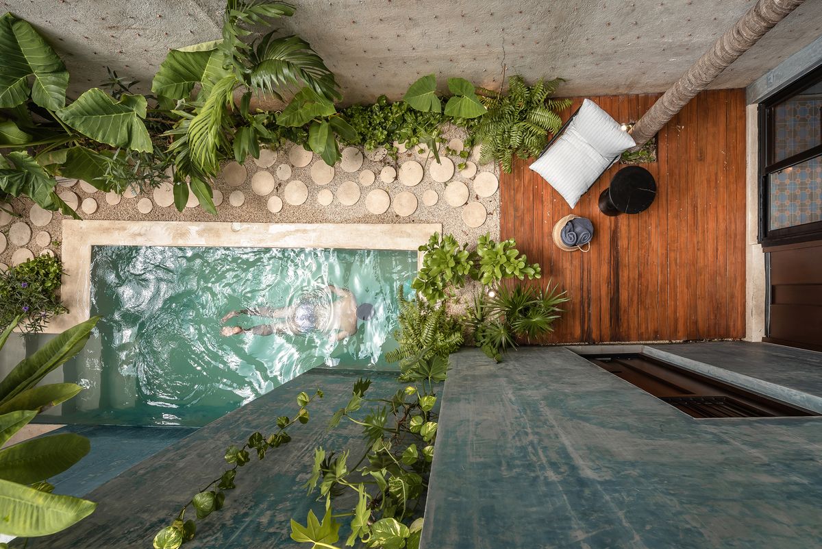 jardin avec petite piscine maison rénovée Merida jardin avec petite piscine maison rénovée Merida