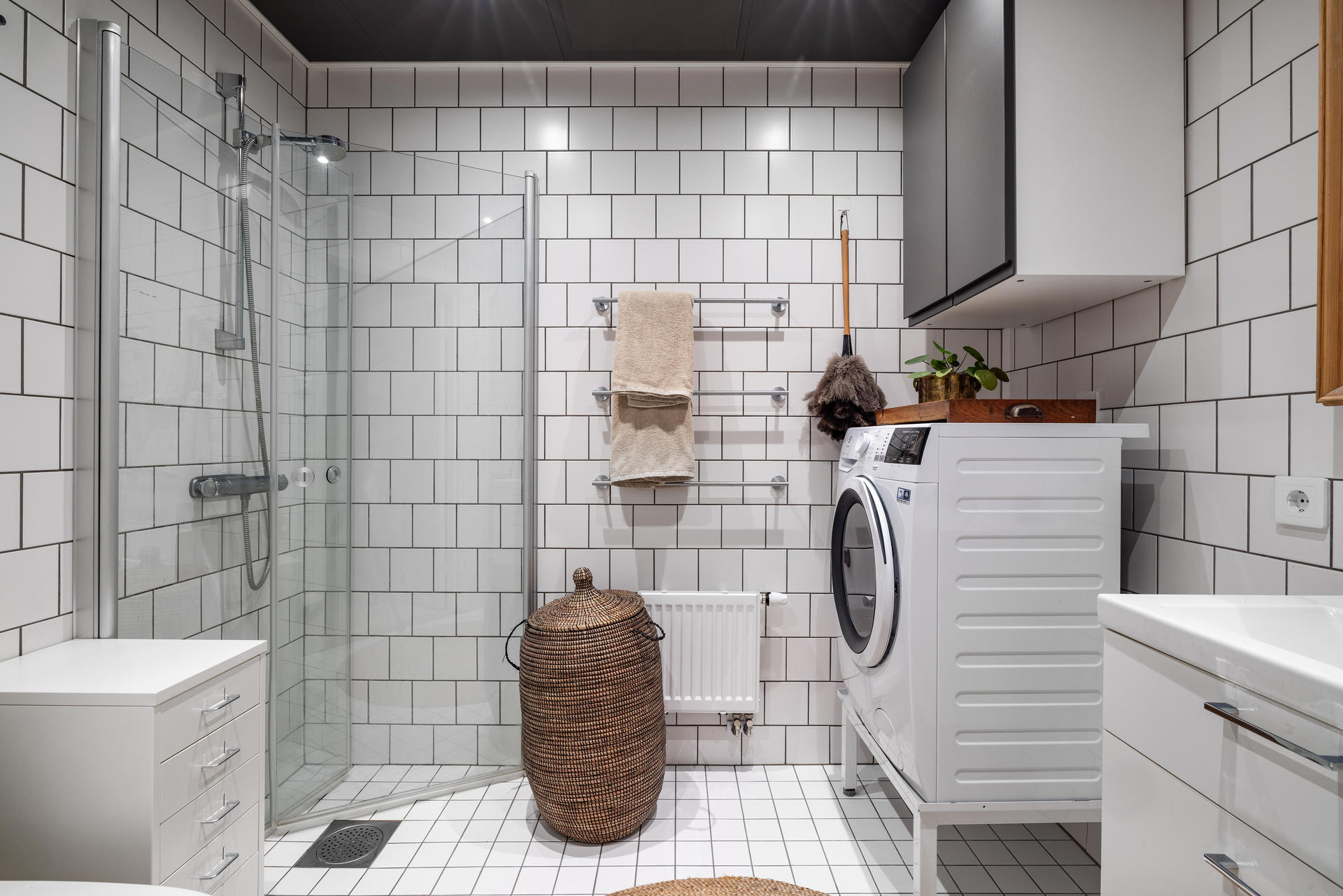 salle d salle d'eau blanche studio 32m2